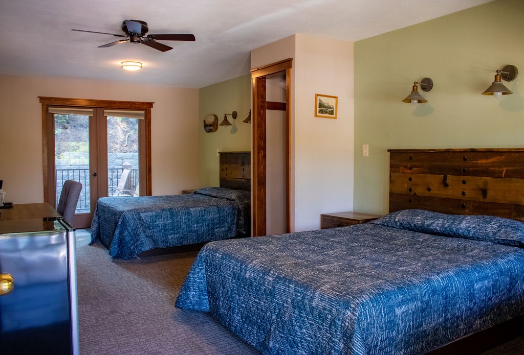 12555 Us Highway 2 E Property Photo 14