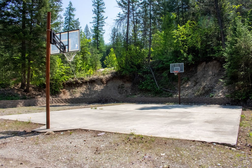 12555 Us Highway 2 E Property Photo 34