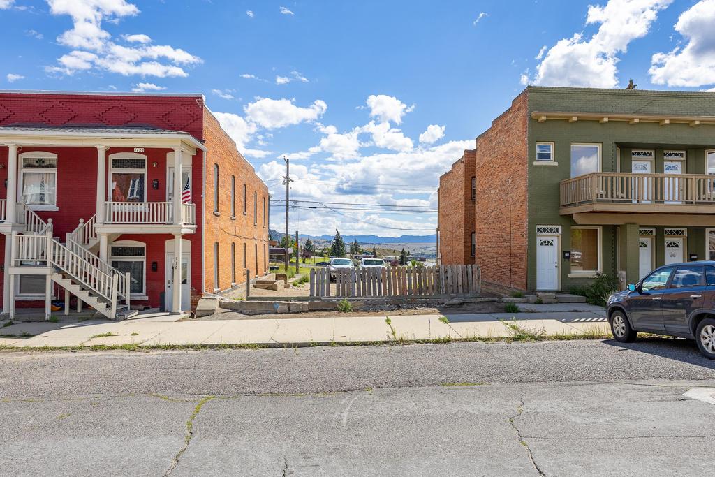 Tbd W Galena Street Property Photo 9