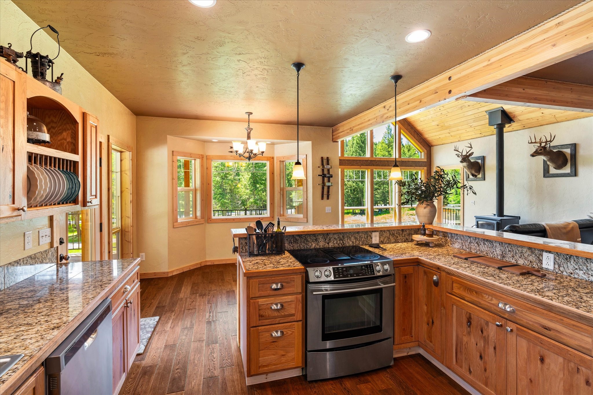 11011 Pinkham Creek Road Property Photo 11