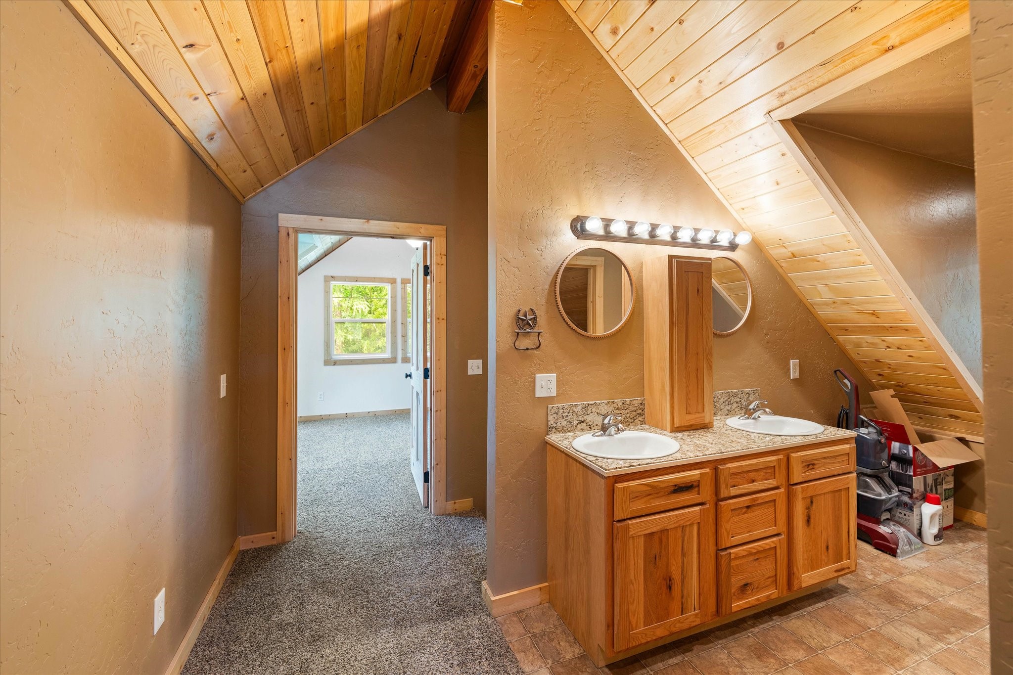 11011 Pinkham Creek Road Property Photo 25