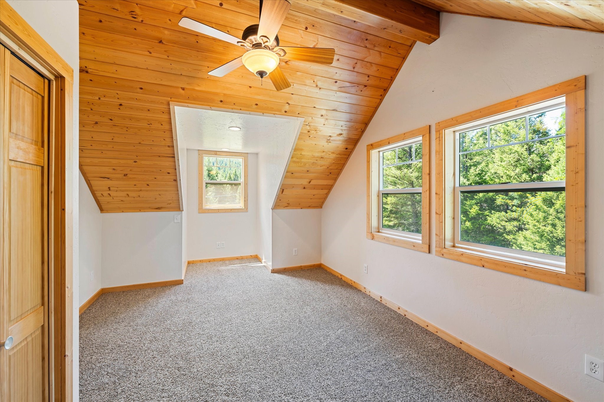 11011 Pinkham Creek Road Property Photo 27