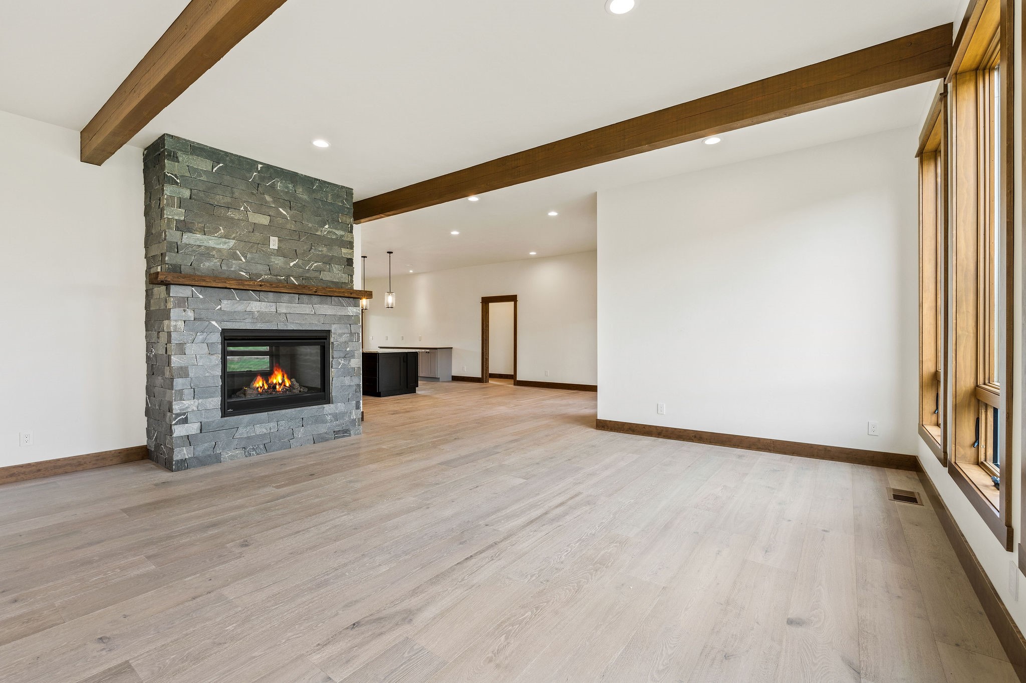 24 Towering Pine Court Property Photo 7