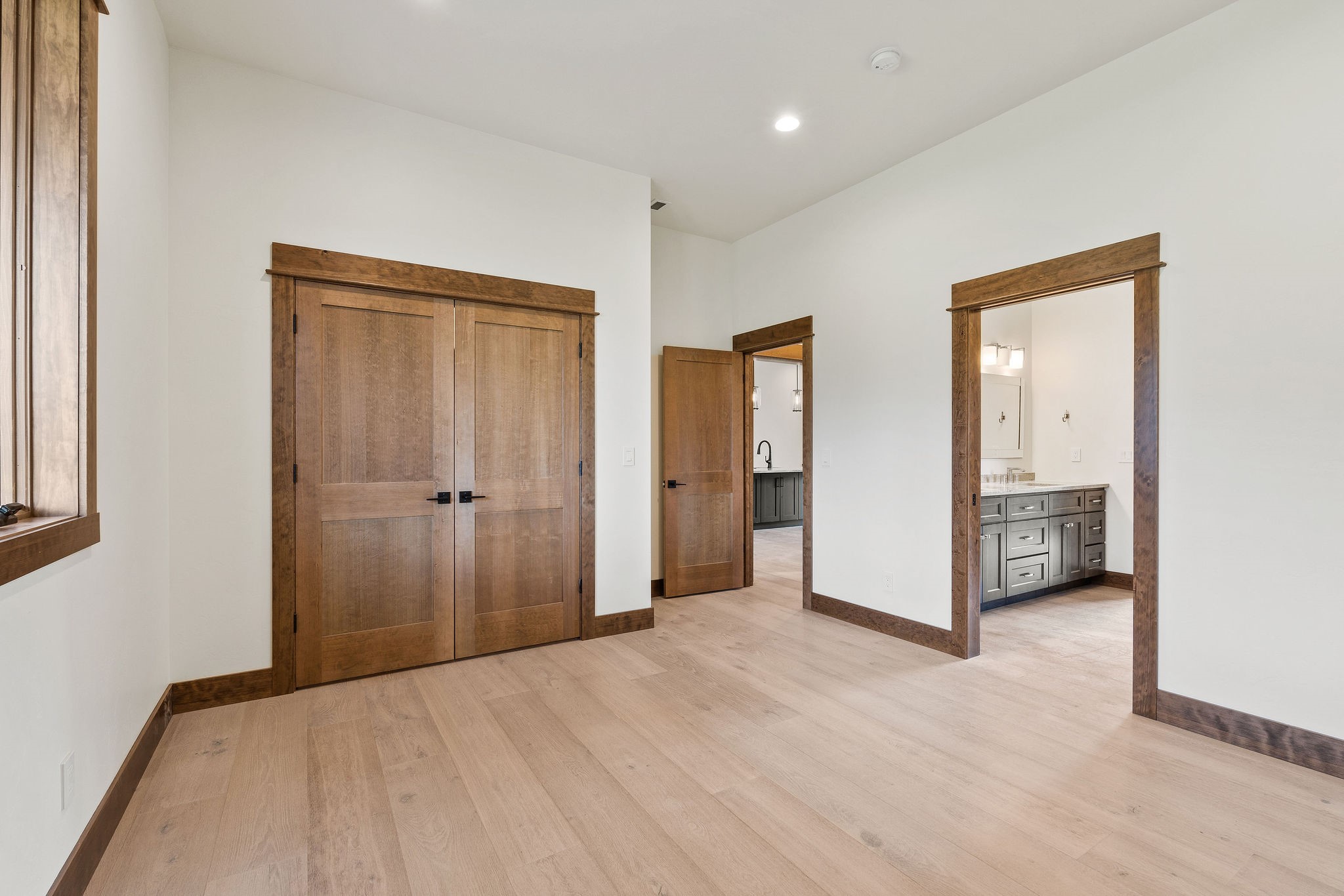 24 Towering Pine Court Property Photo 18