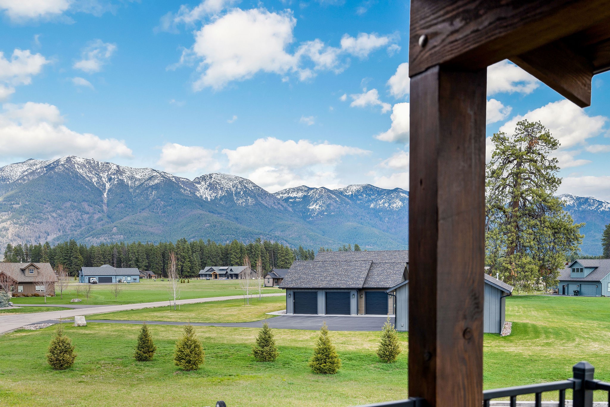 24 Towering Pine Court Property Photo 46