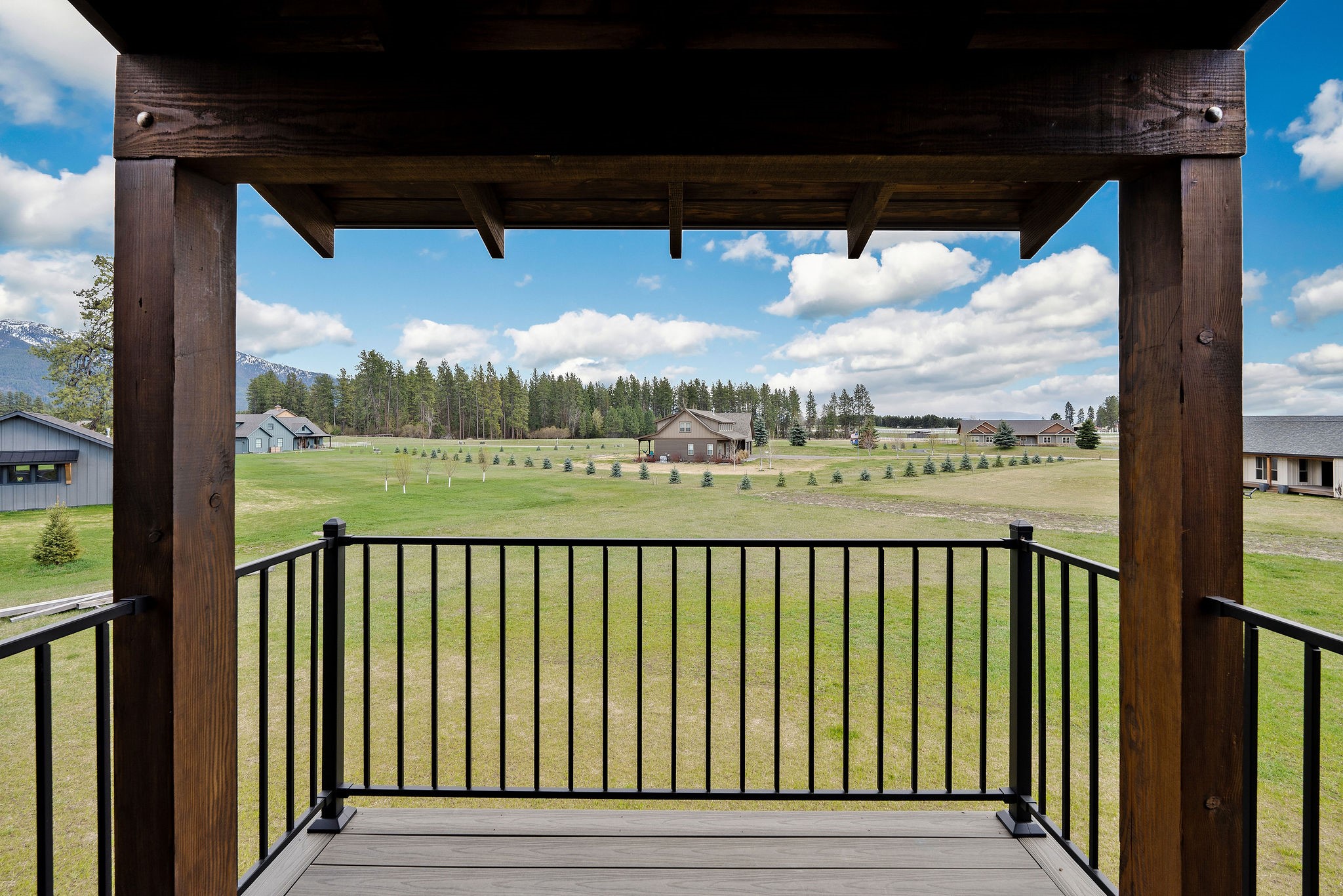 24 Towering Pine Court Property Photo 47