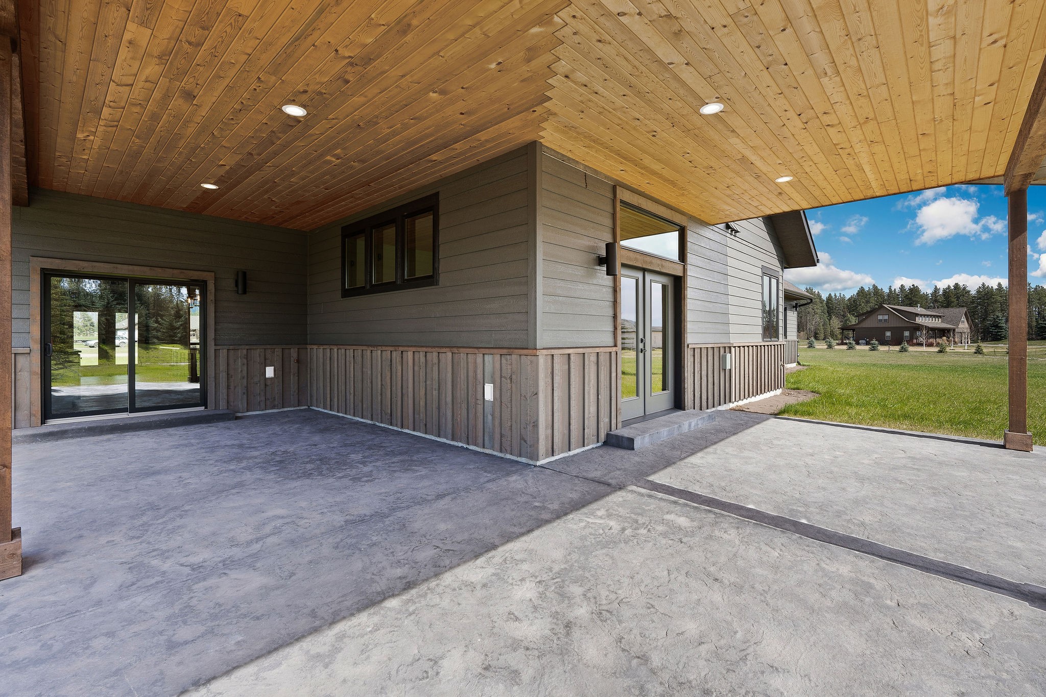 24 Towering Pine Court Property Photo 48