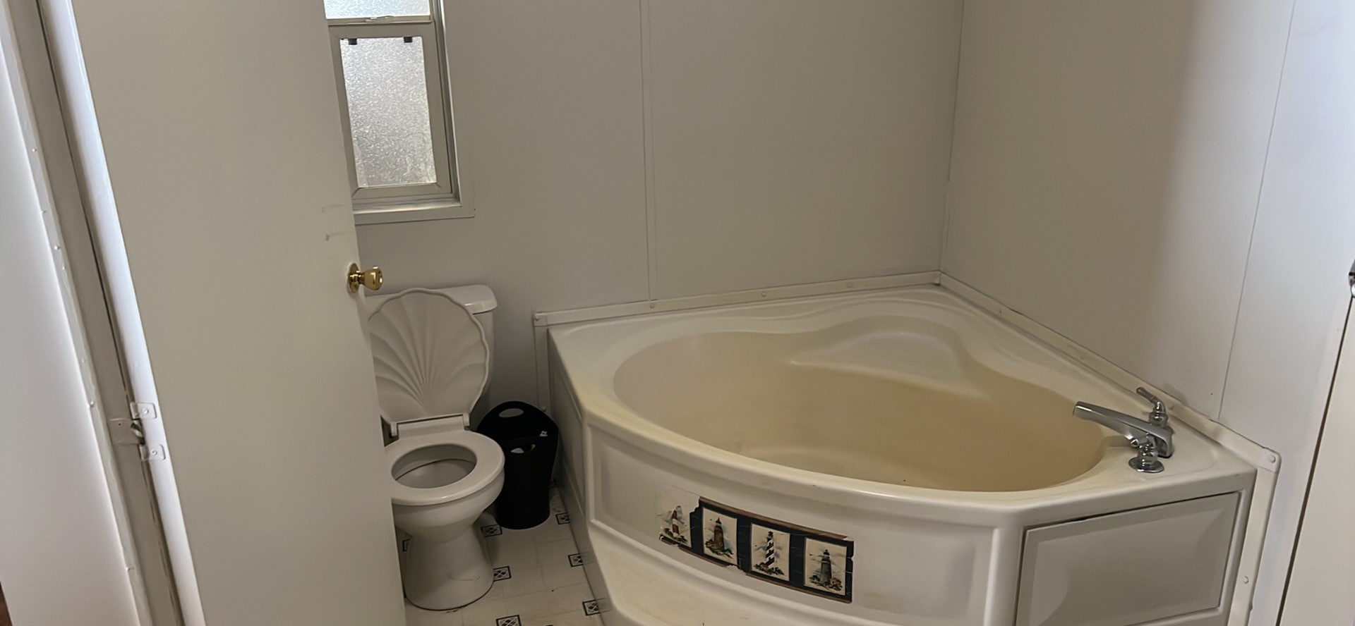 810 Sleeping Child Road Property Photo 10