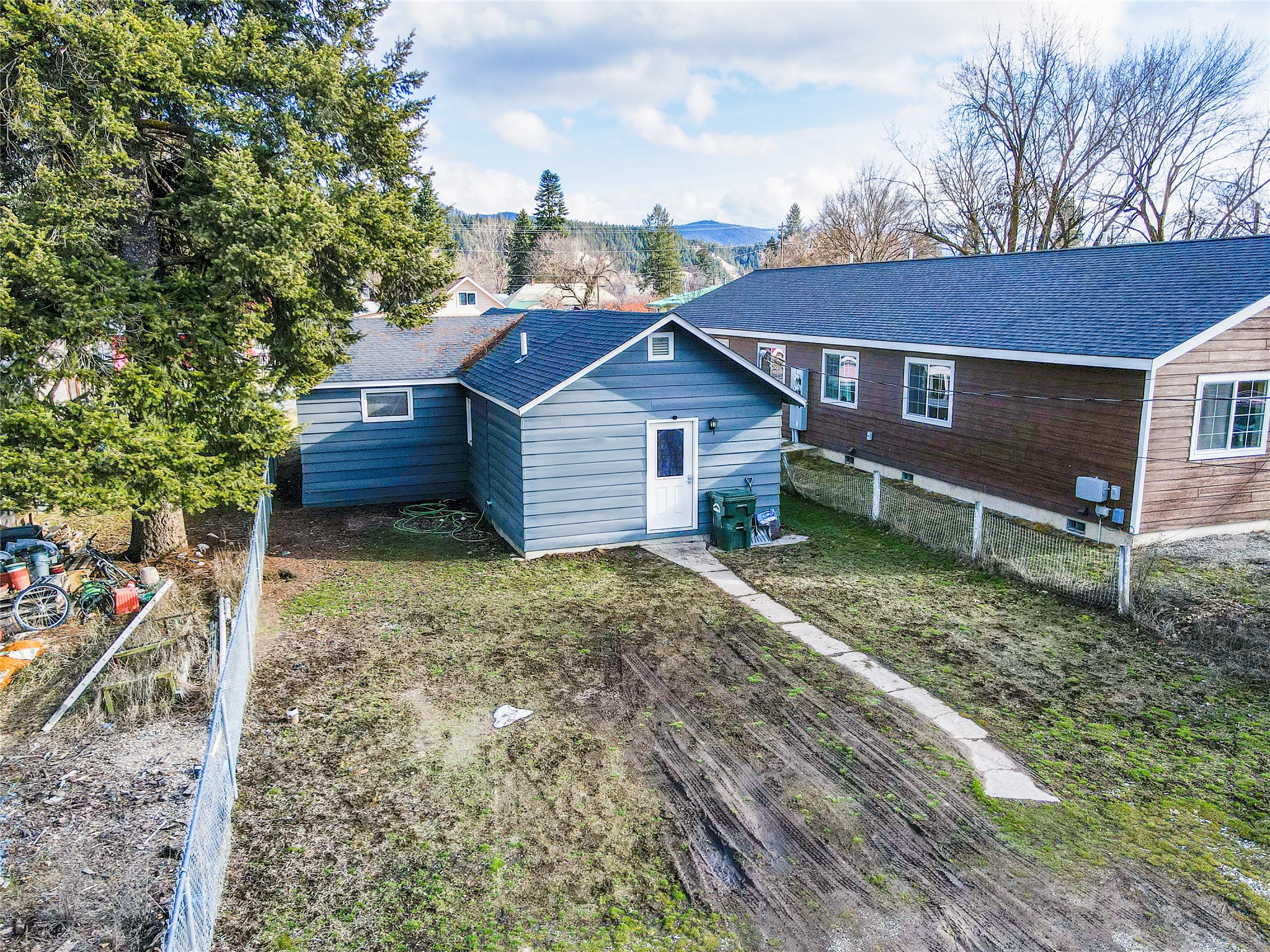 410 Dakota Avenue Property Photo 8