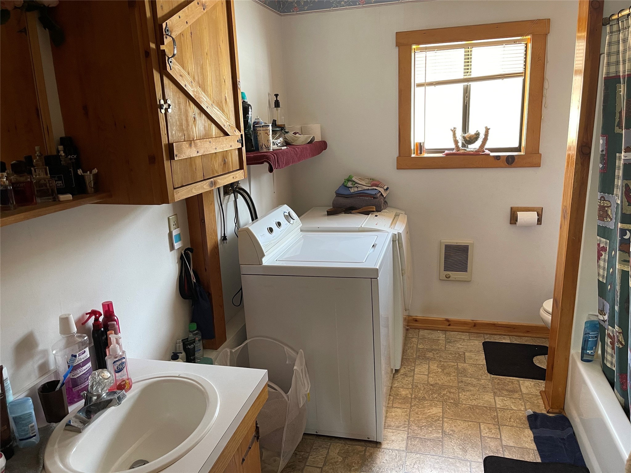 215 Bonanza Drive Property Photo 9