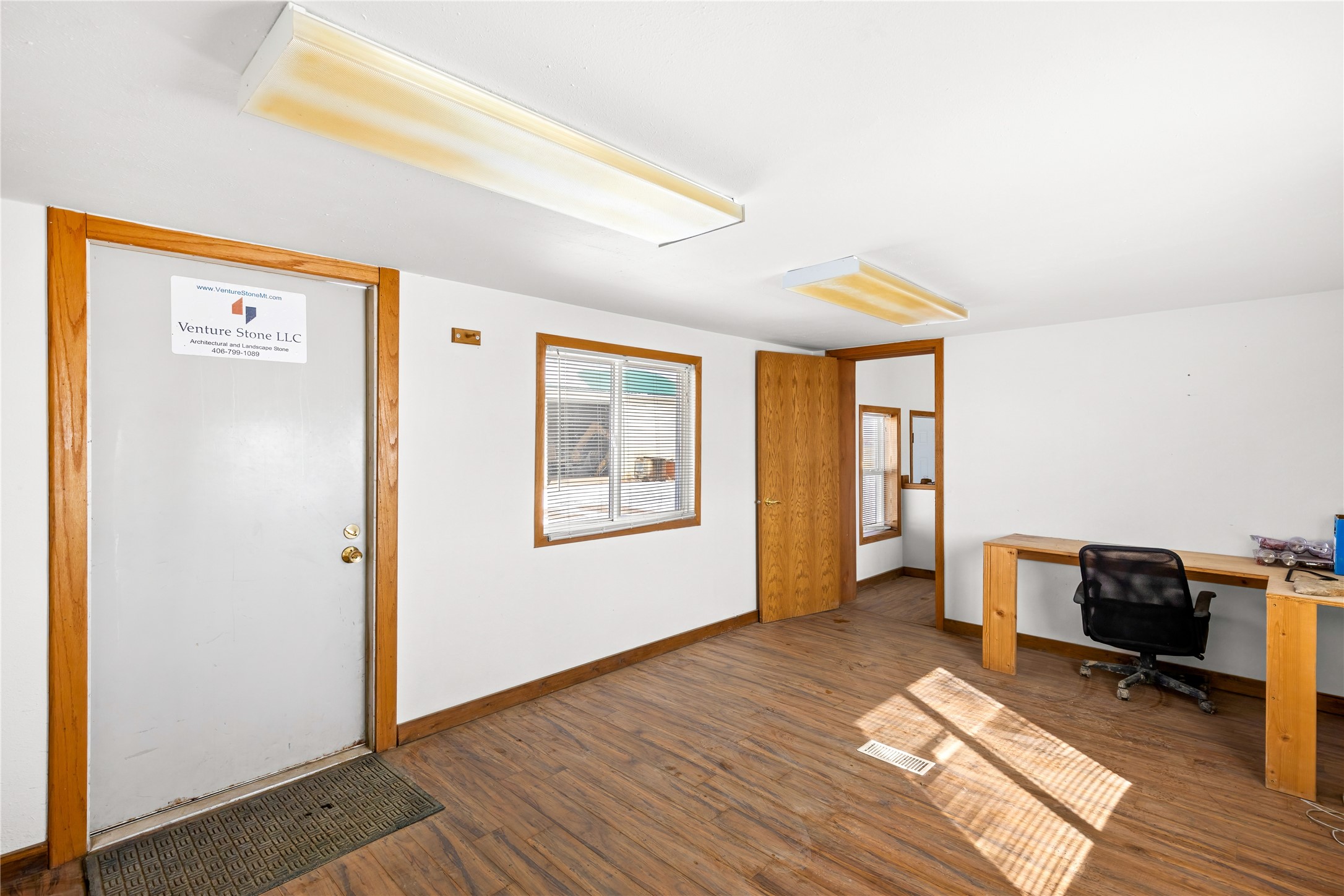 795 Ulm-vaughn Road Property Photo 10