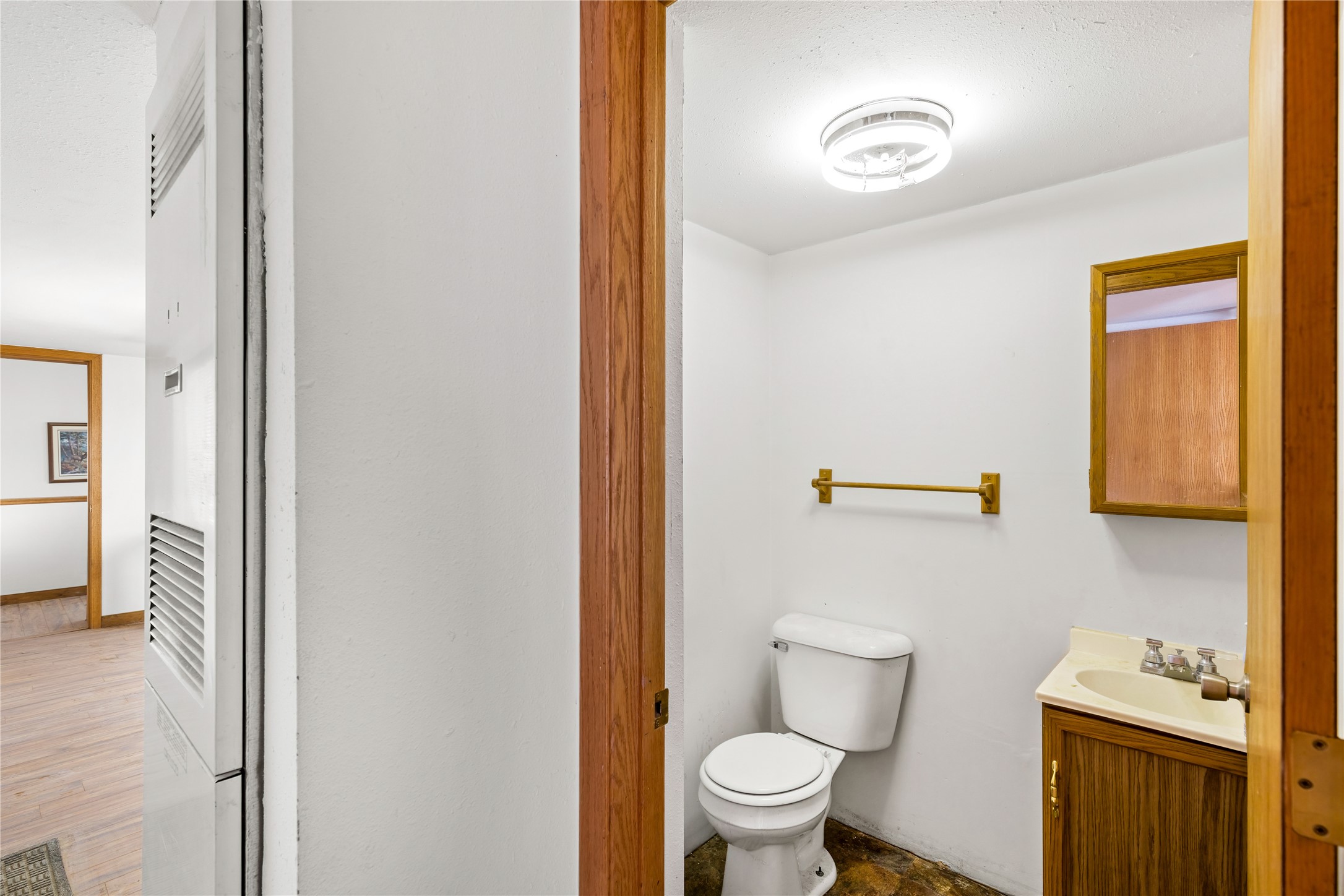 795 Ulm-vaughn Road Property Photo 11