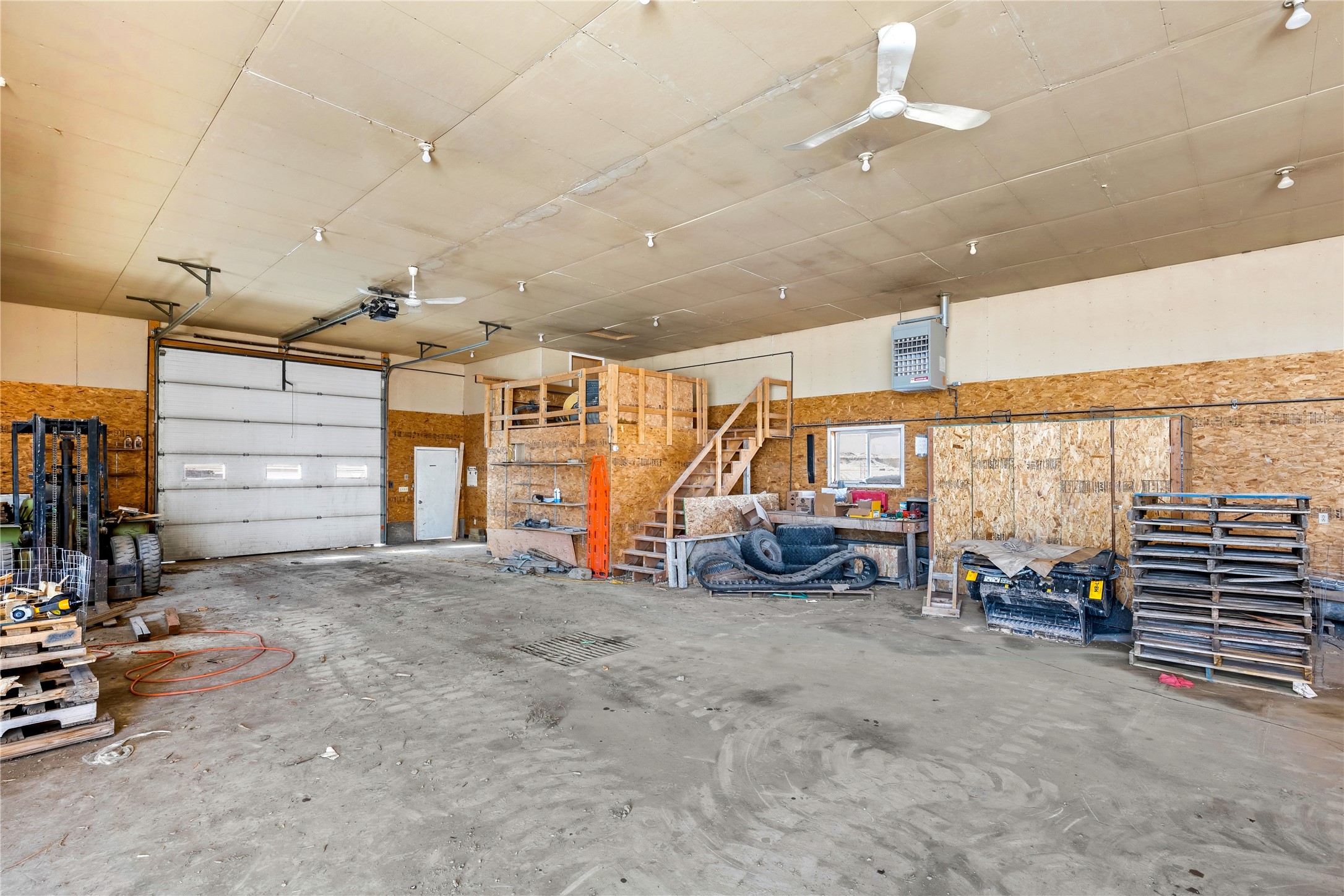 795 Ulm-vaughn Road Property Photo 16