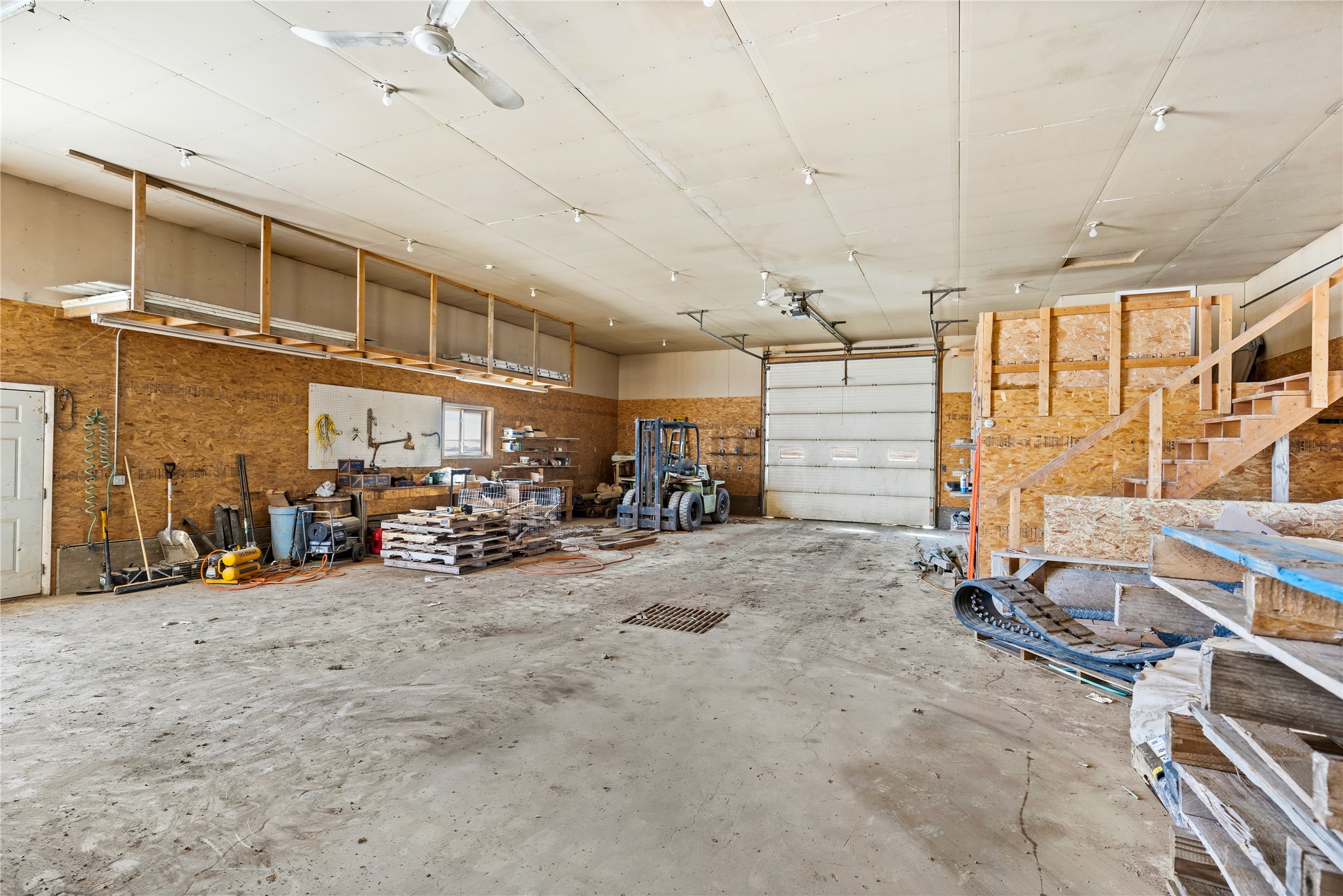 795 Ulm-vaughn Road Property Photo 19