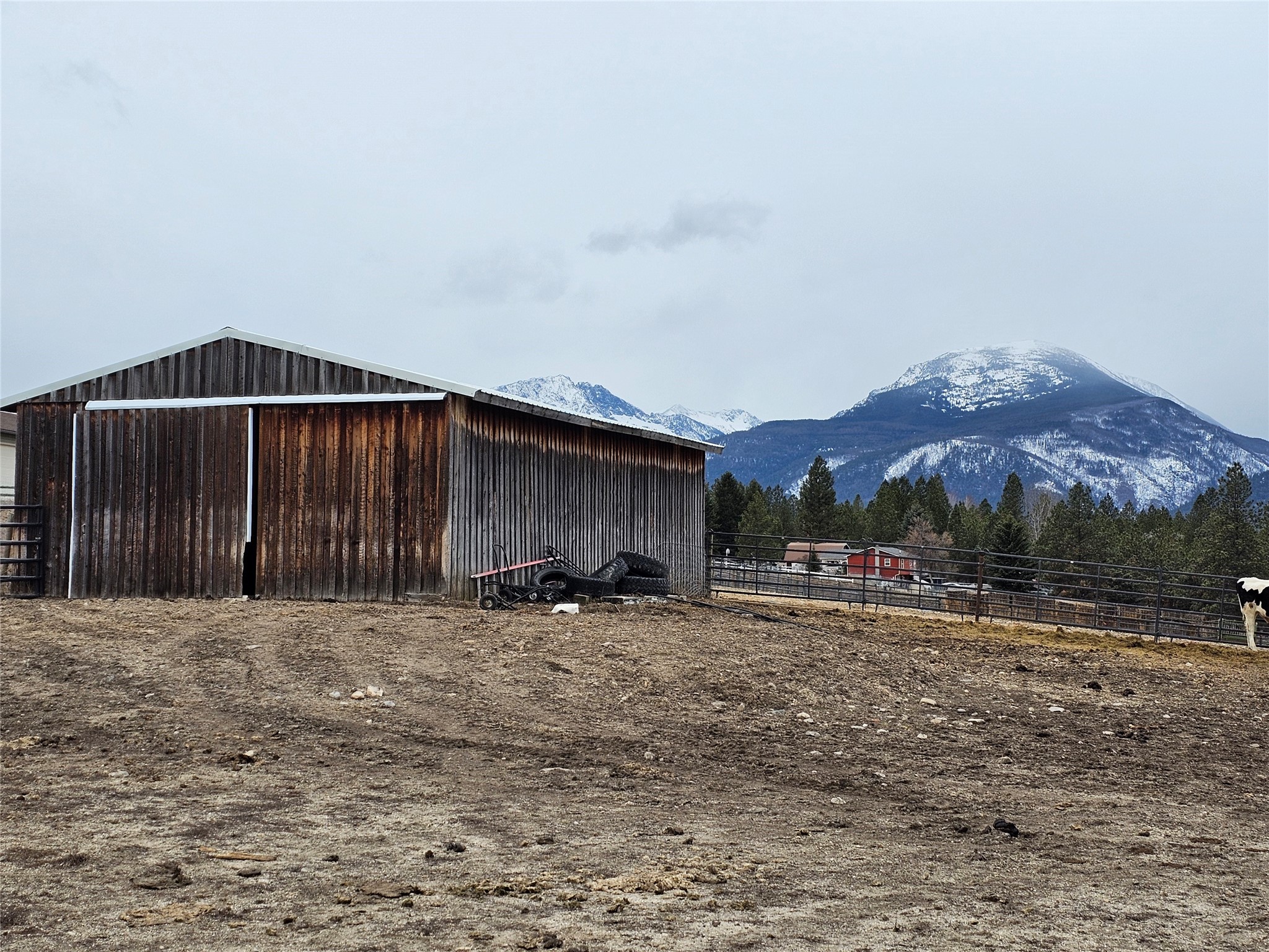 Nhn El Capitan Loop Property Photo 4