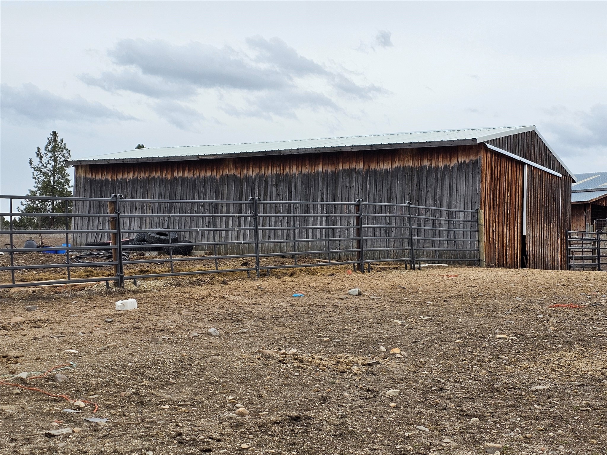 Nhn El Capitan Loop Property Photo 9