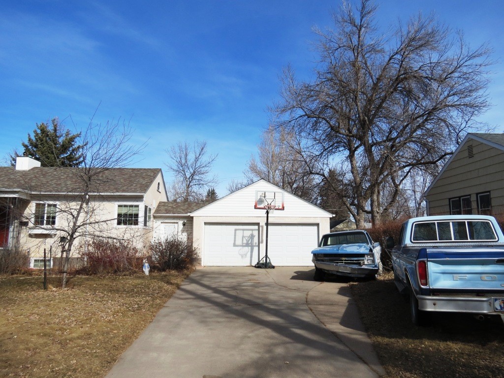 3109 Central Avenue Property Photo 4