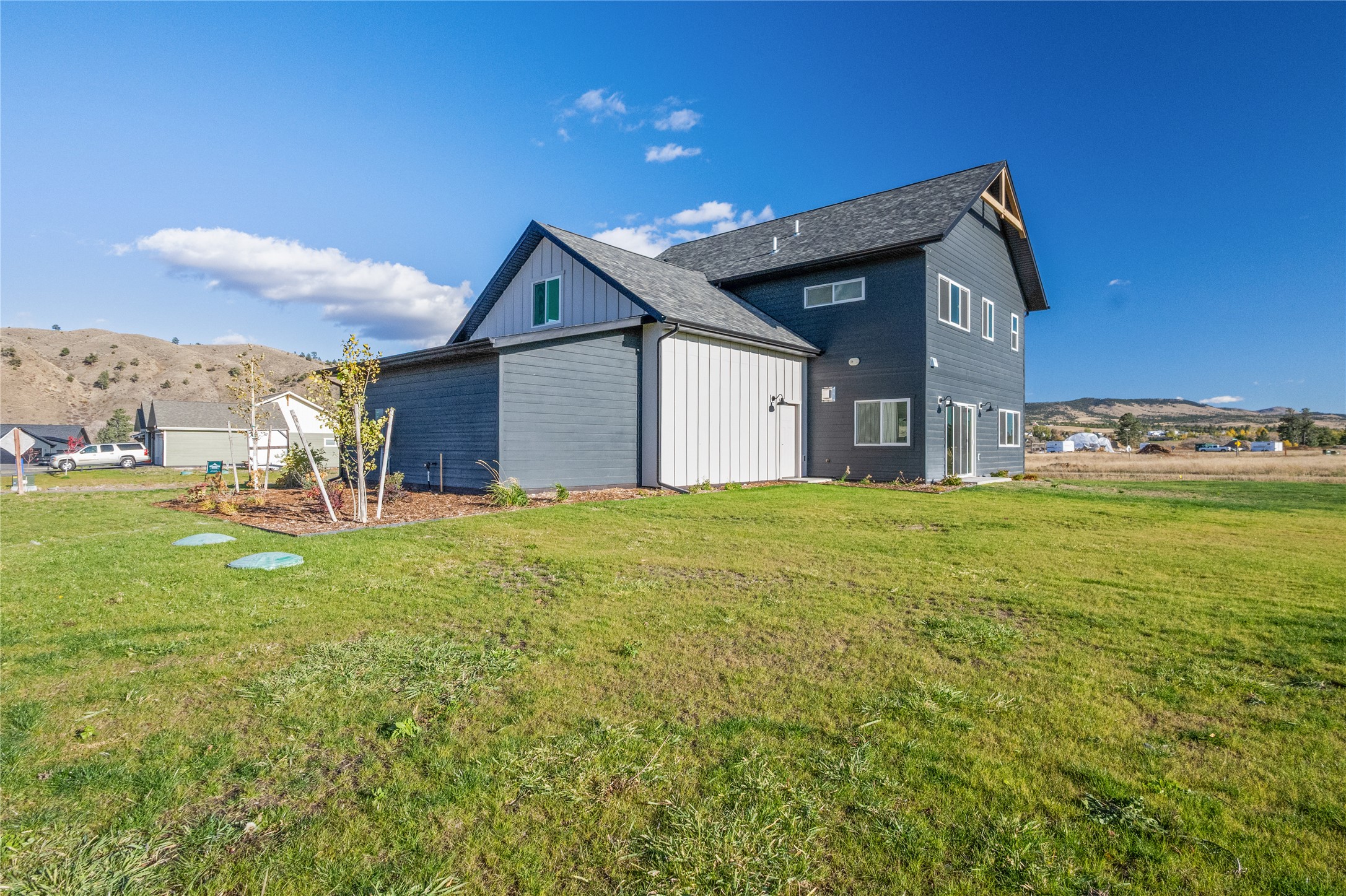 5539 Fireweed Loop Property Photo 5