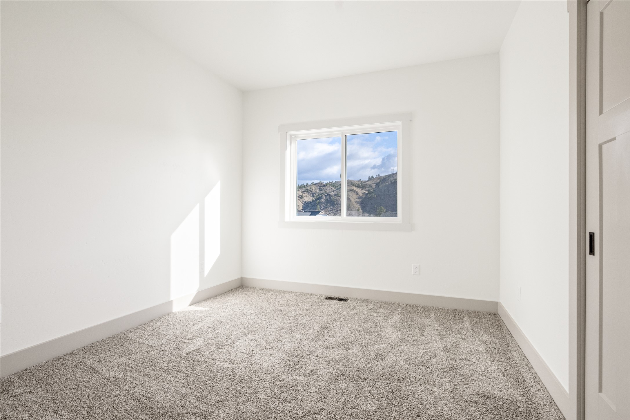 5539 Fireweed Loop Property Photo 25