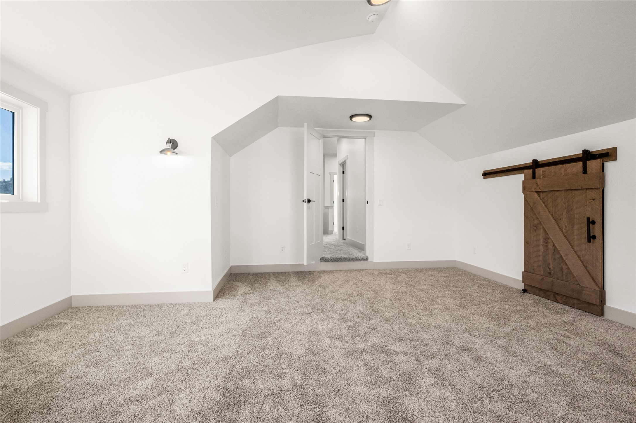 5539 Fireweed Loop Property Photo 28