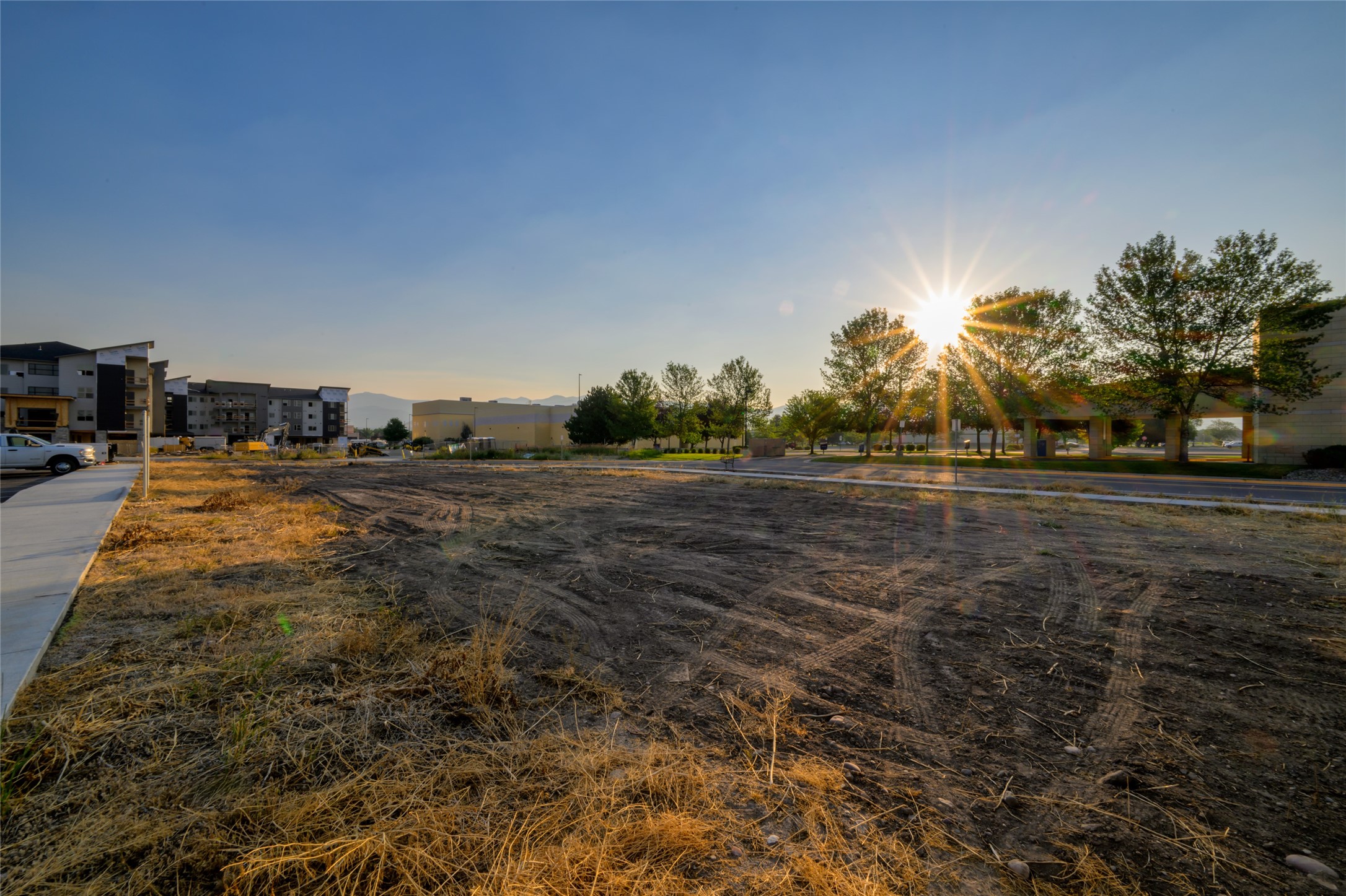 3760 Mullan Road Property Photo 8