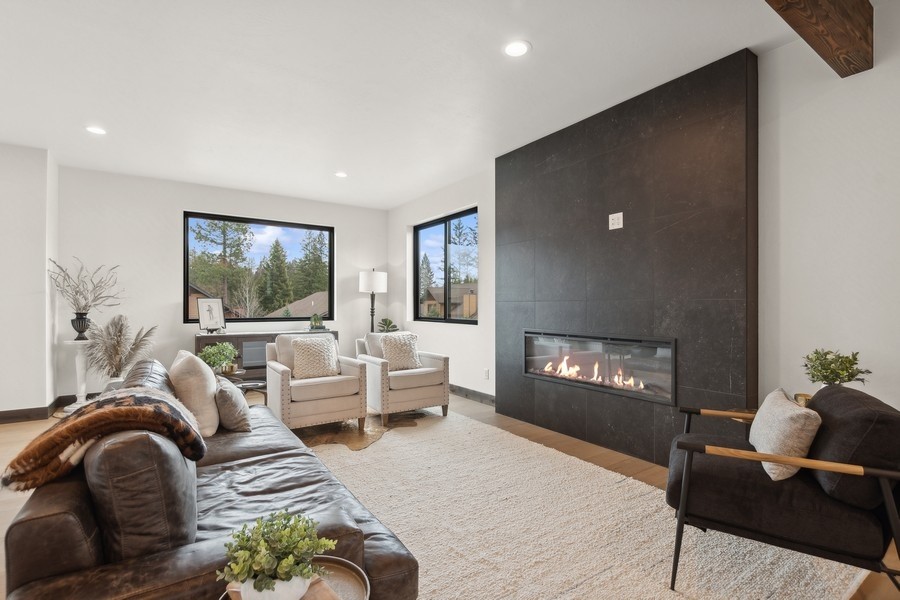 1934 Whitefish Avenue Property Photo 1