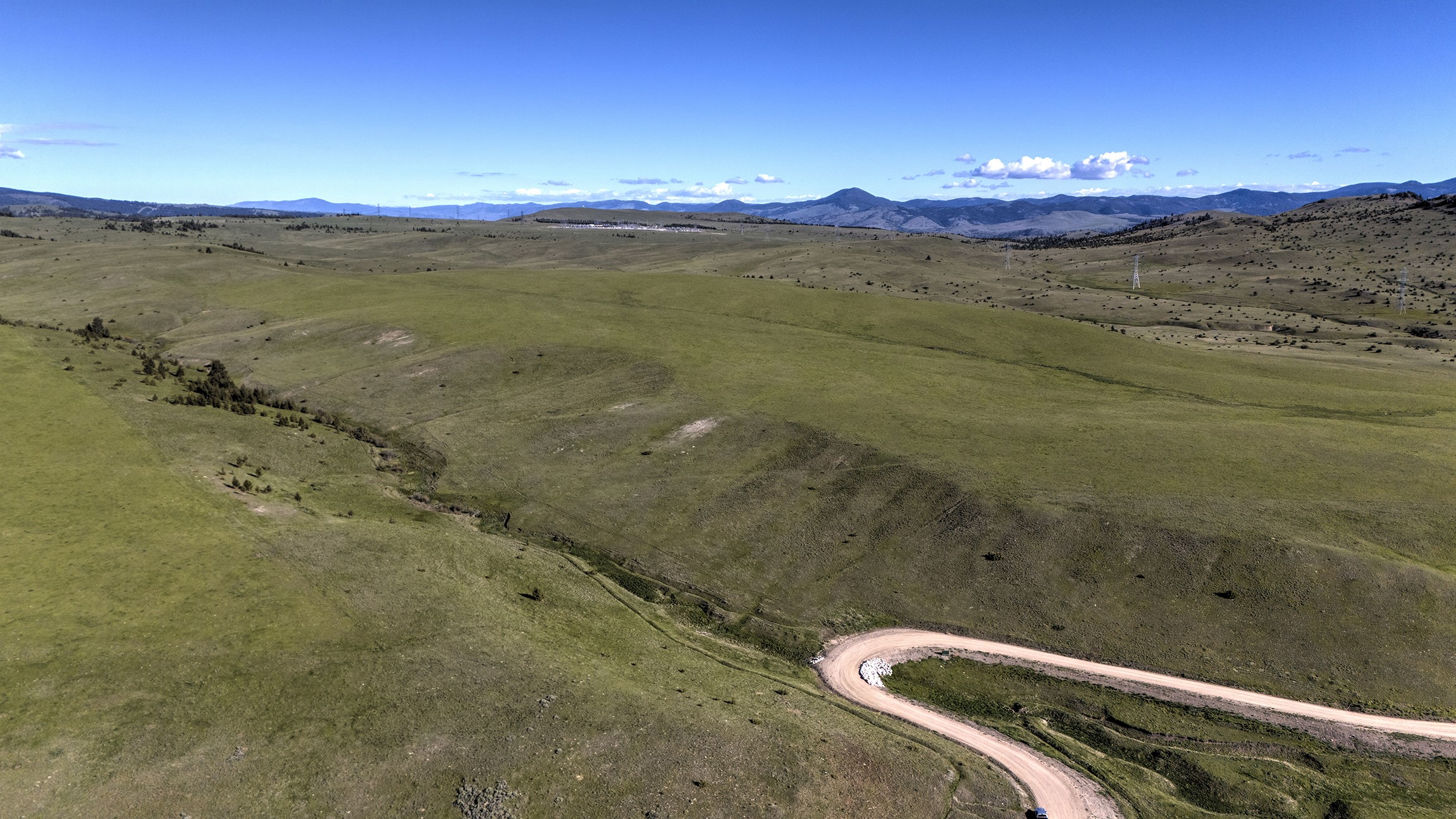 Nhn Willow Creek Road Property Photo 10