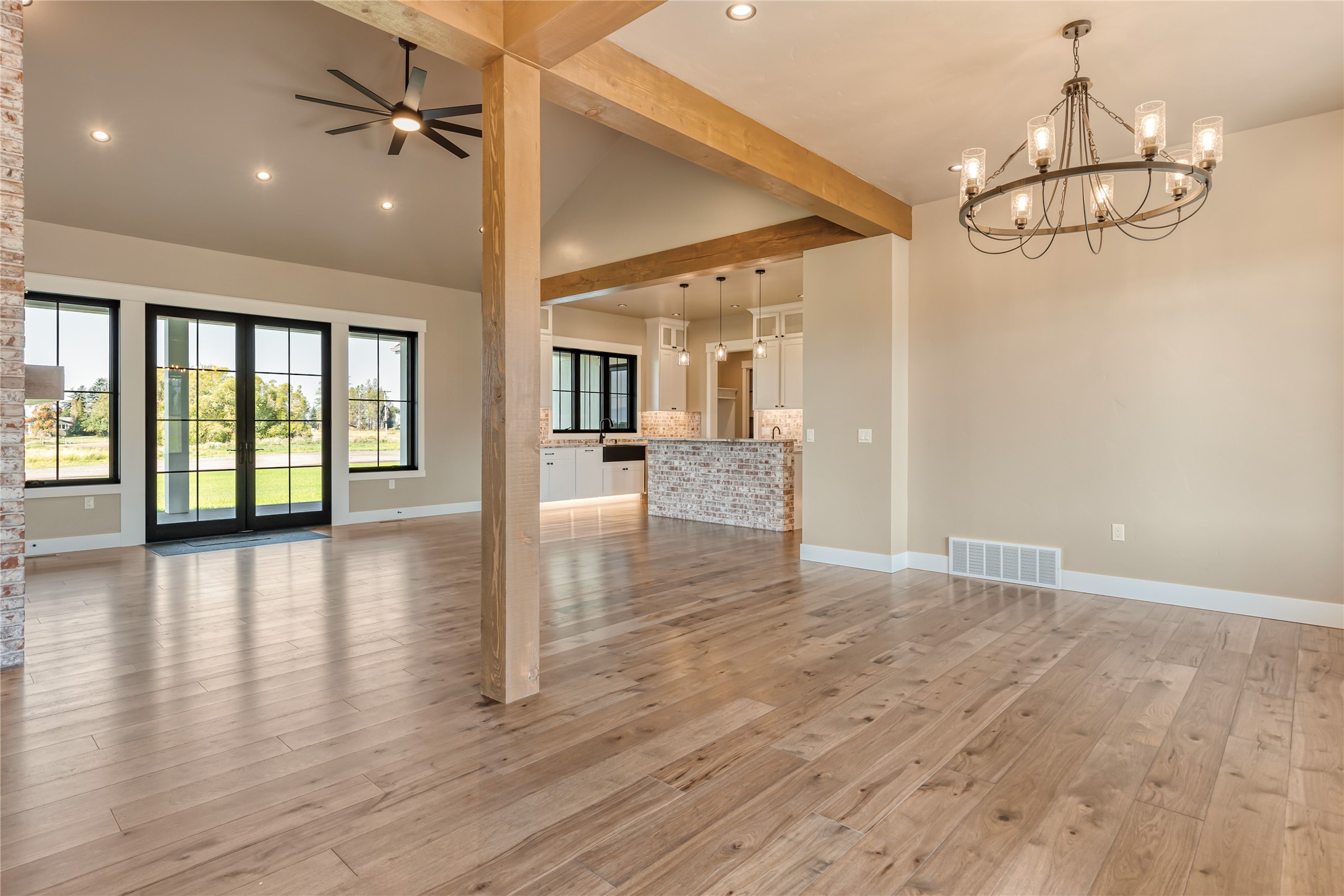 1052 Foxtail Drive Property Photo 13