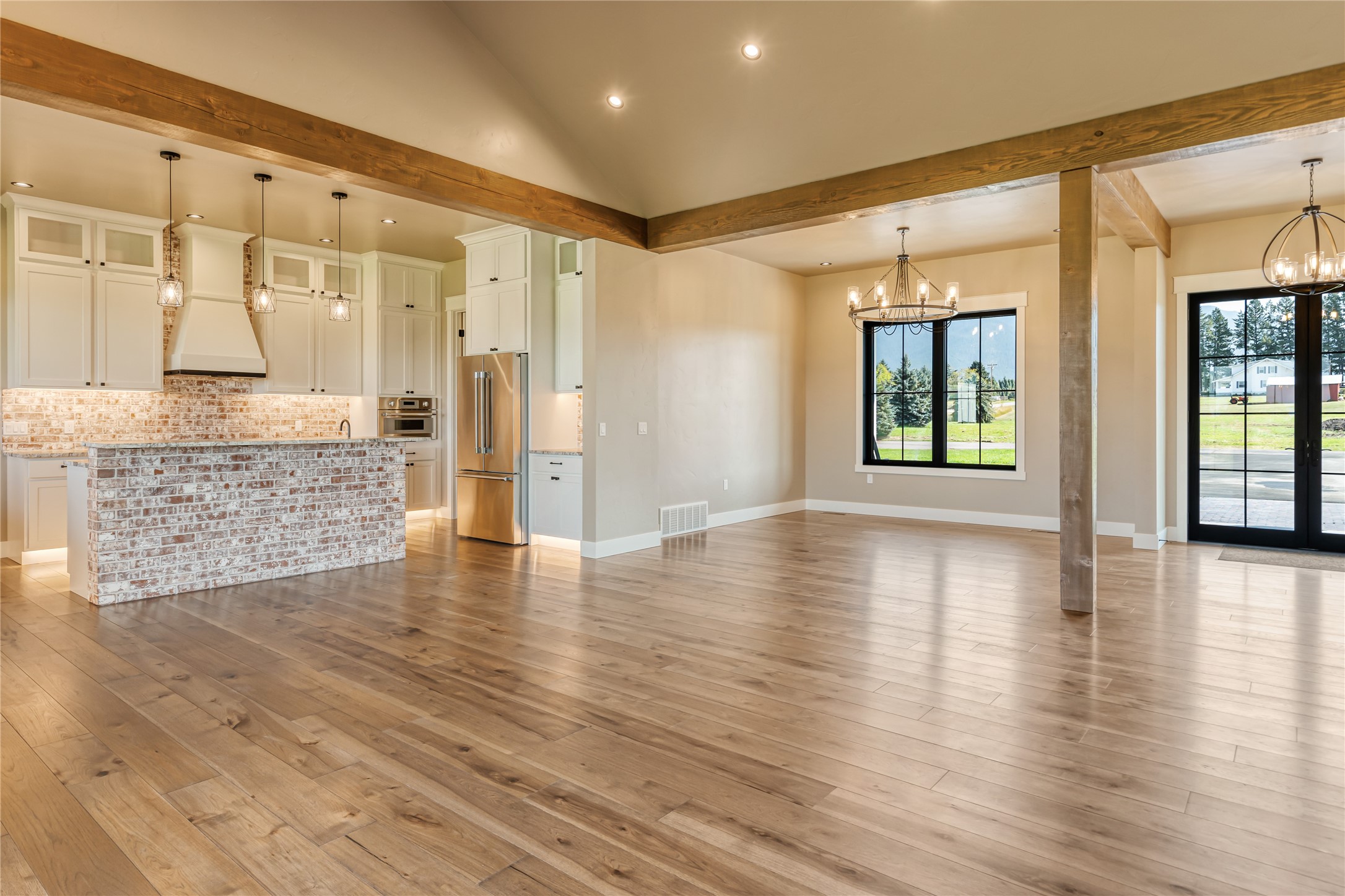 1052 Foxtail Drive Property Photo 15