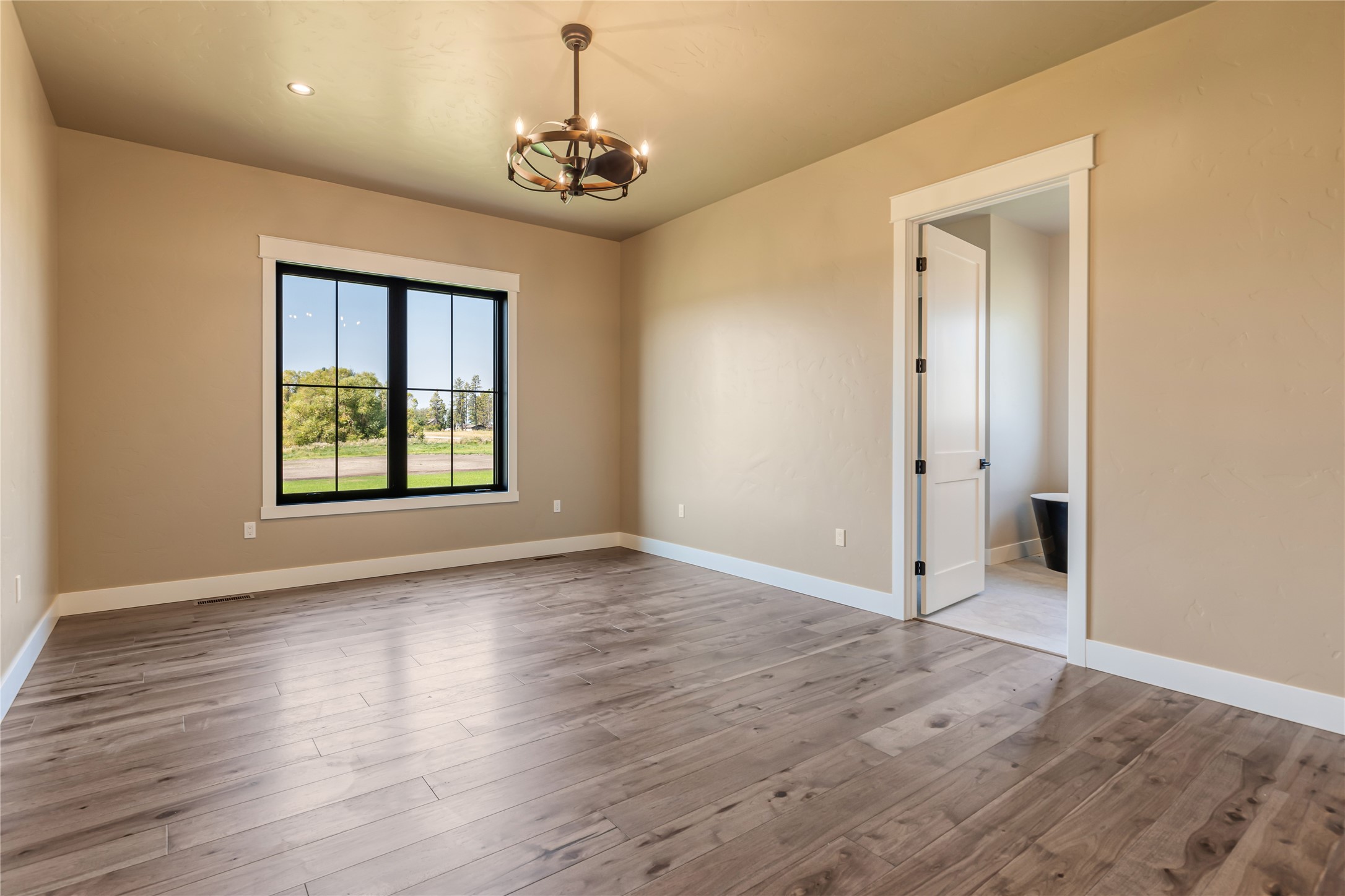 1052 Foxtail Drive Property Photo 30