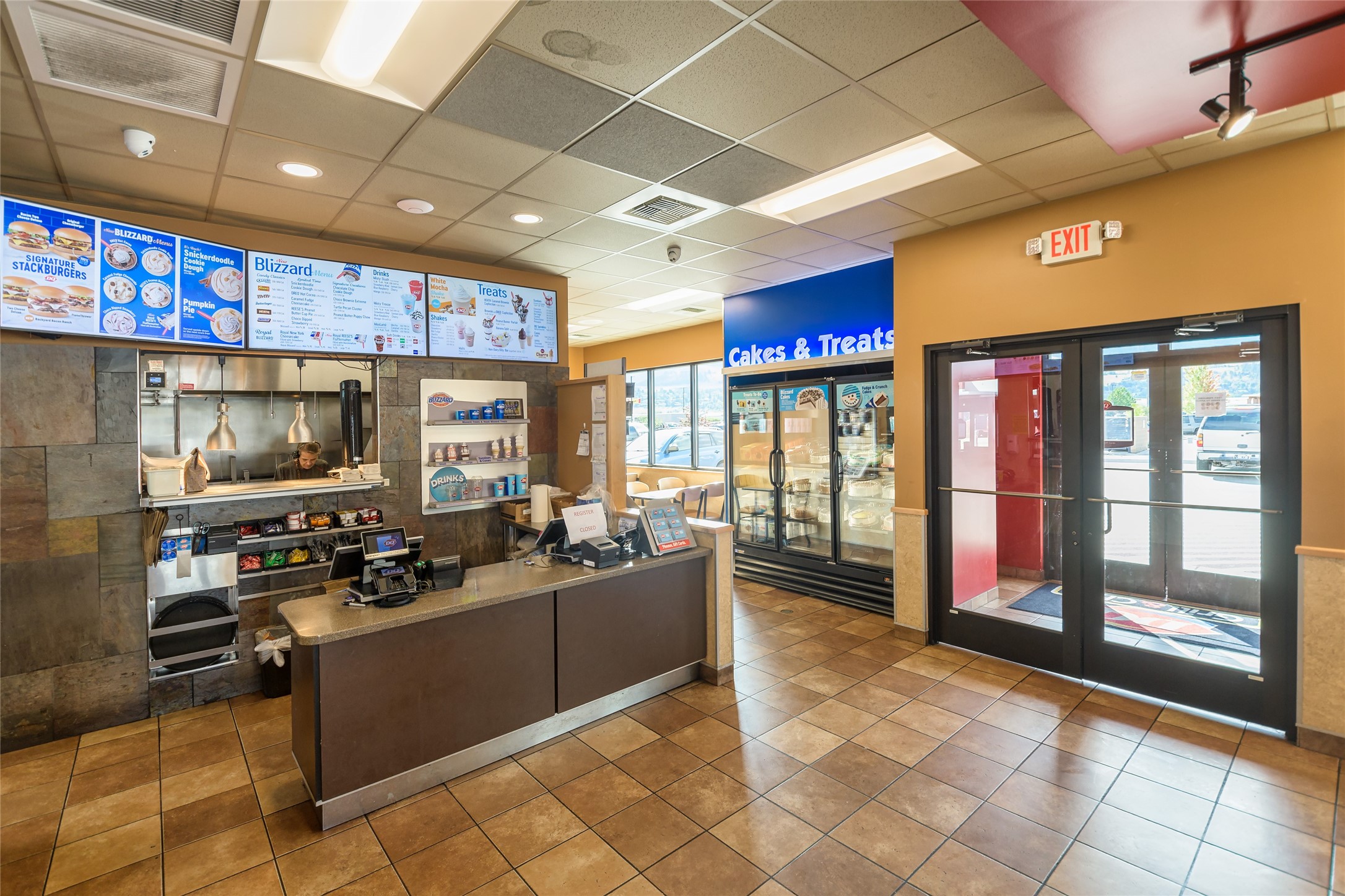 11400 Highway 93 S Property Photo 3