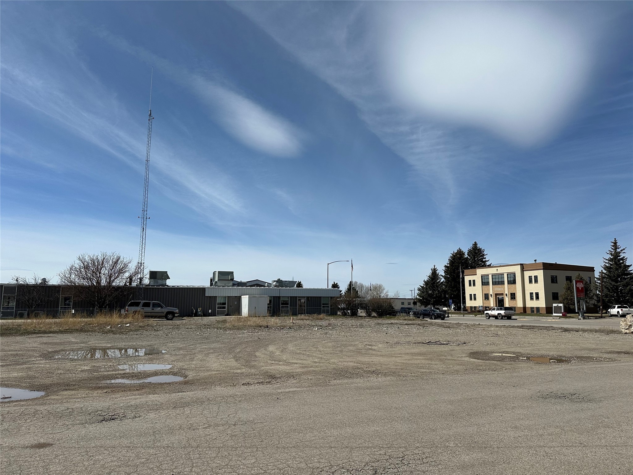 12 W Main Street Property Photo 2