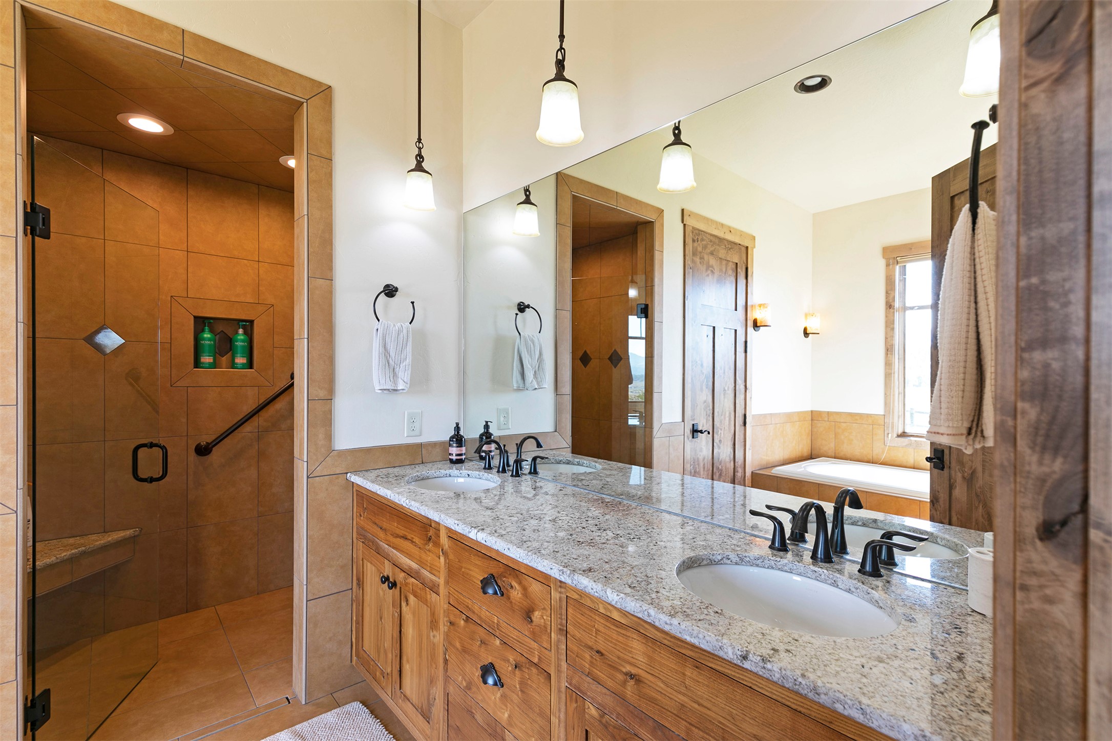 4474 Blue Mountain Road Property Photo 36