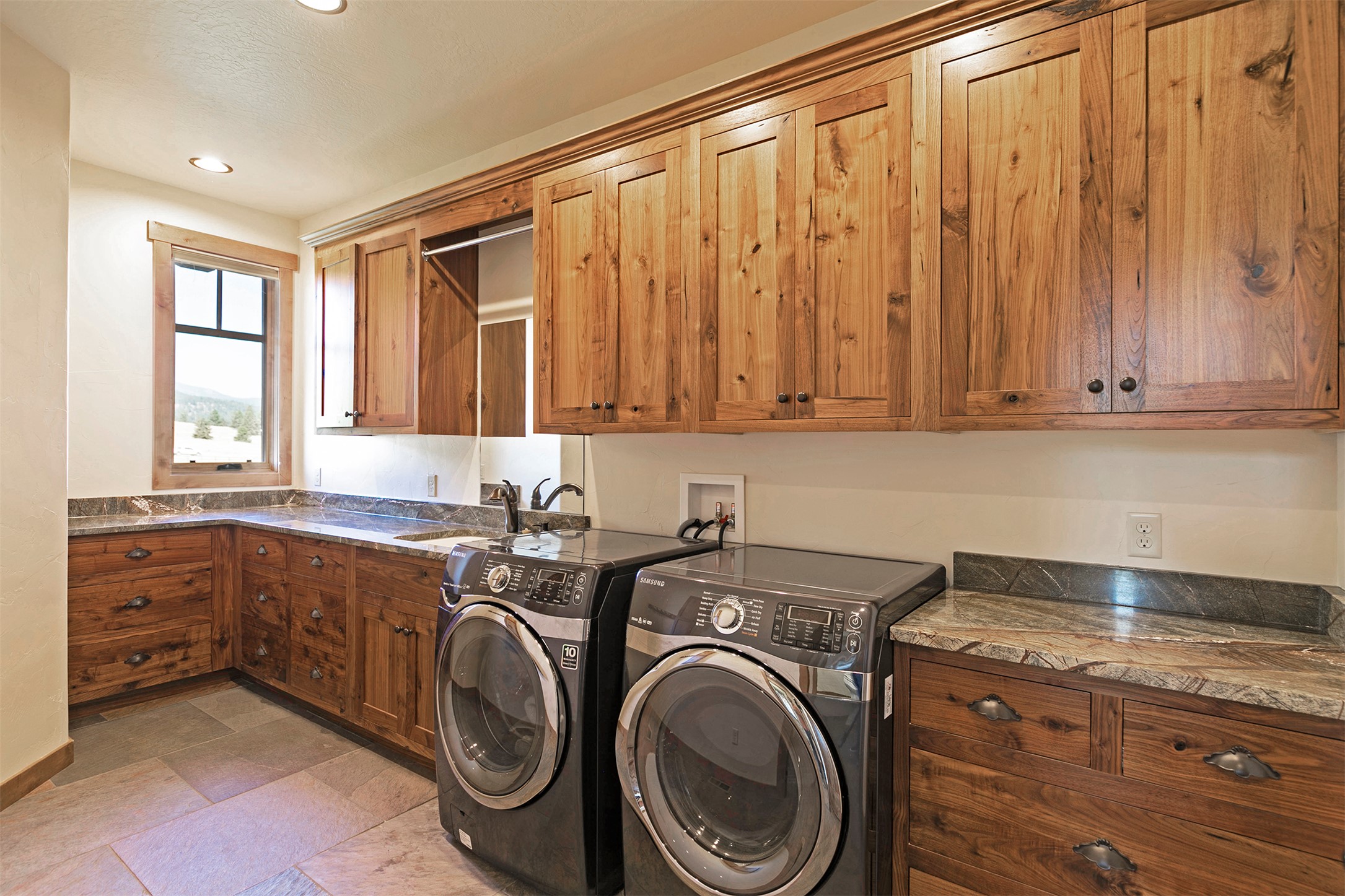4474 Blue Mountain Road Property Photo 45