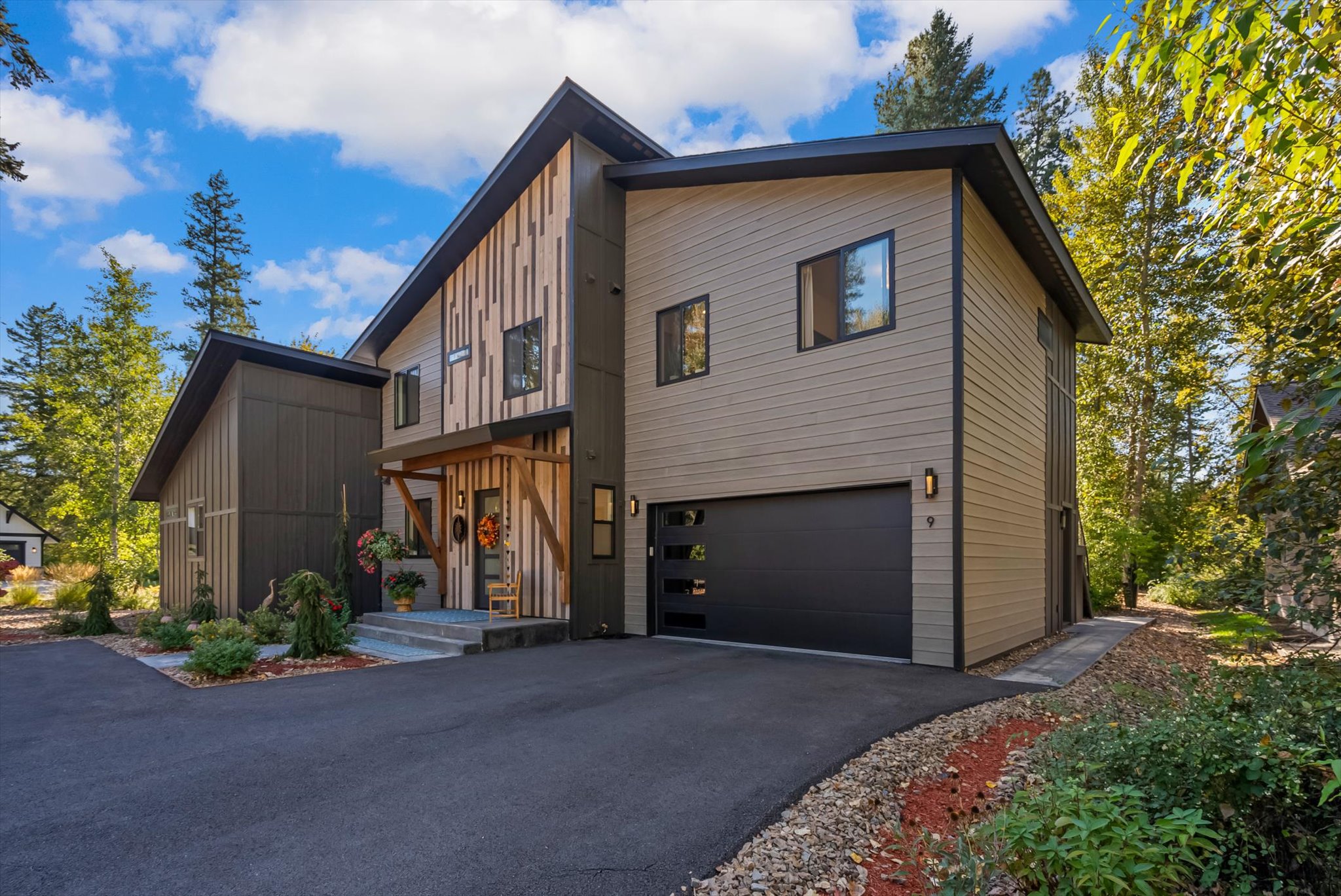 9 Cedar Pointe Loop Property Photo 3