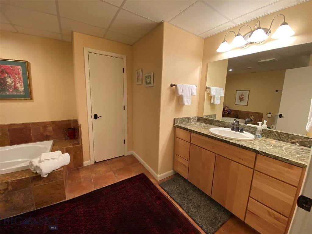 1424 Beef Trail Road Property Photo 21