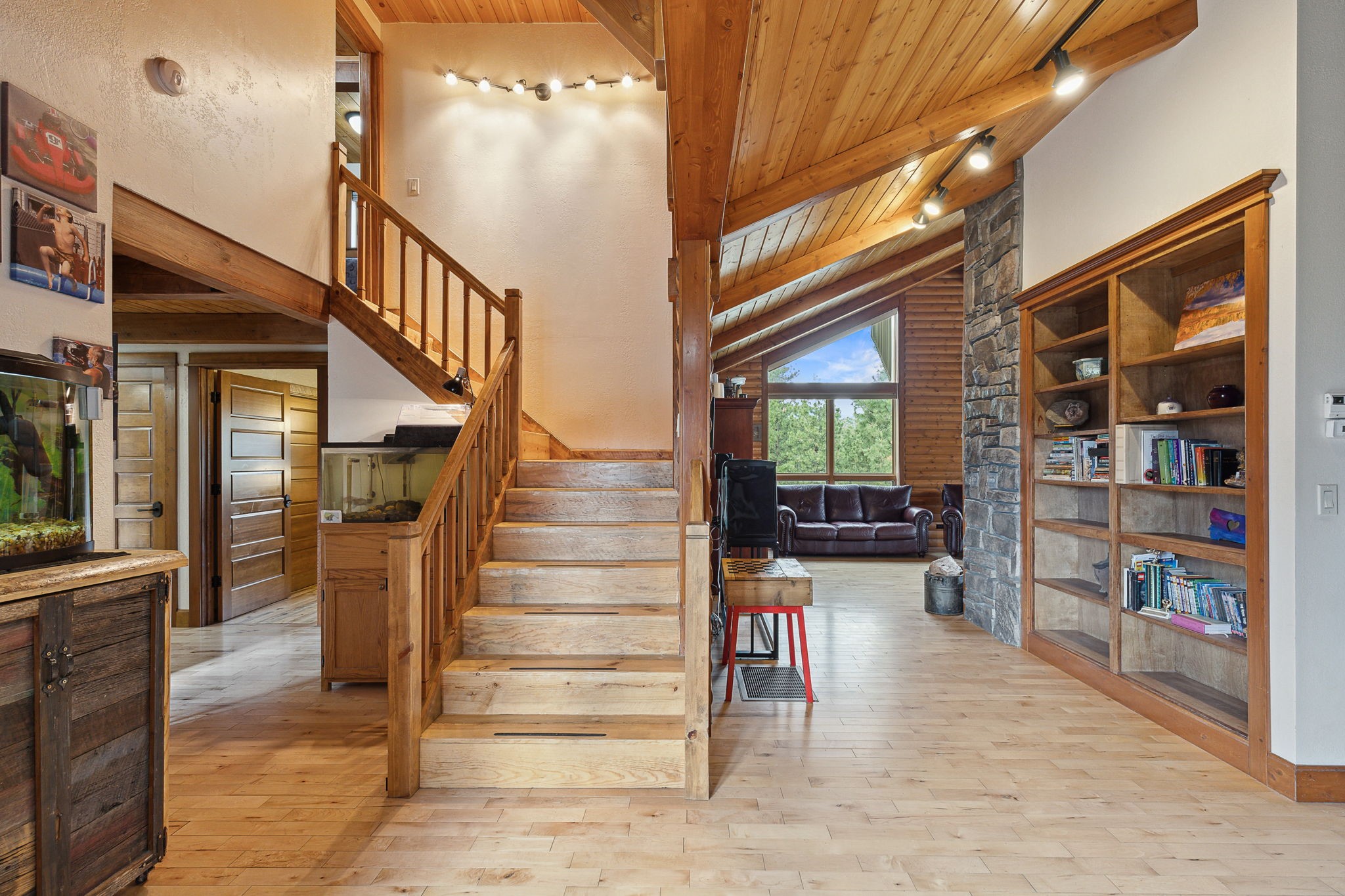 496 Cole Avenue Property Photo 11