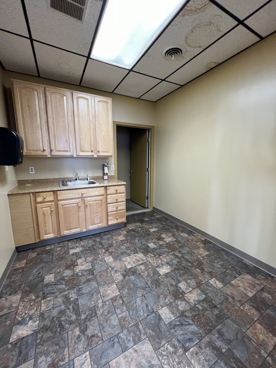 201 & 207 2nd Avenue S Property Photo 17