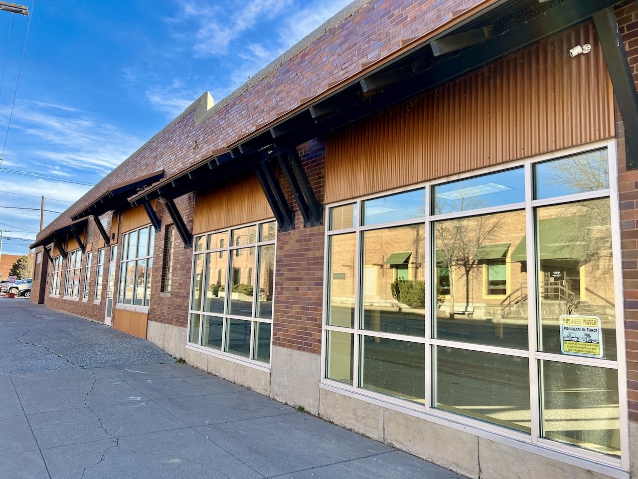 201 - 215 2nd Avenue S Property Photo 7