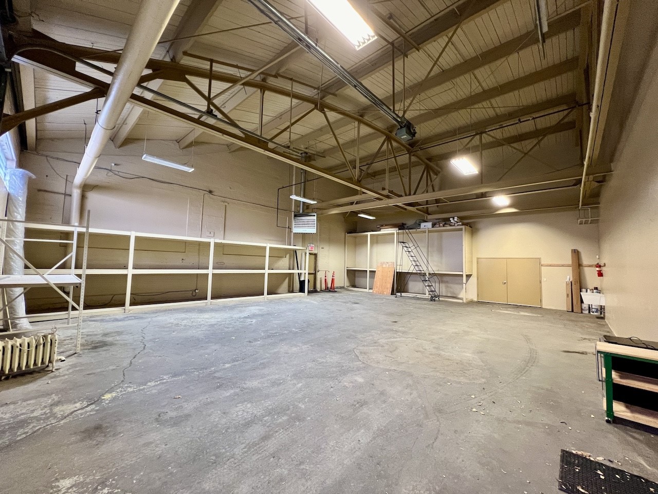 201 - 215 2nd Avenue S Property Photo 34