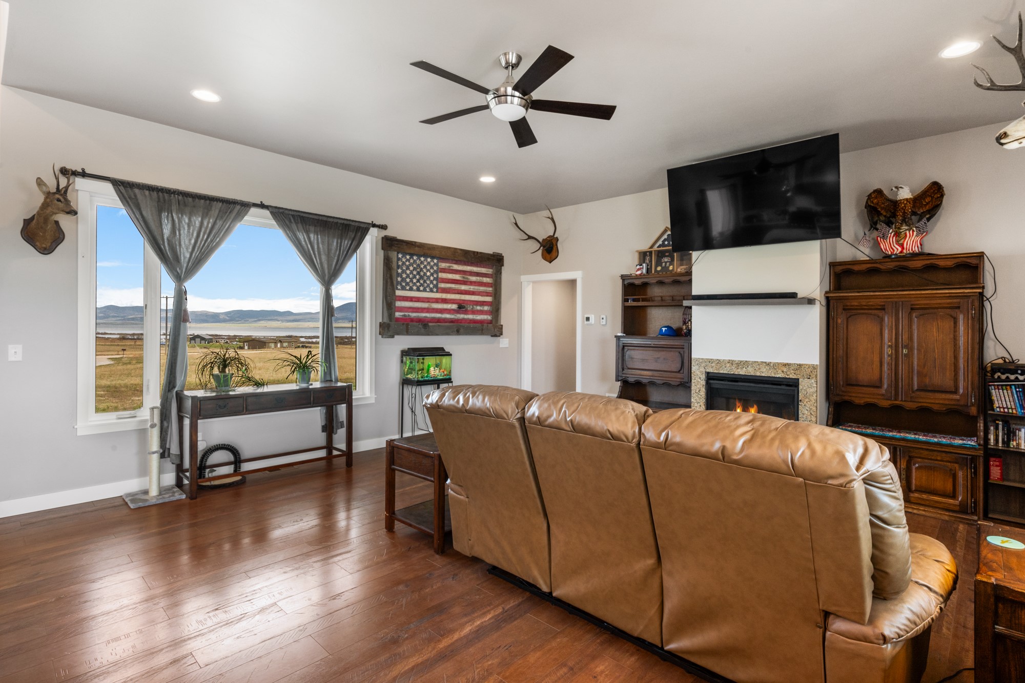 73 Springville Lane Property Photo 47