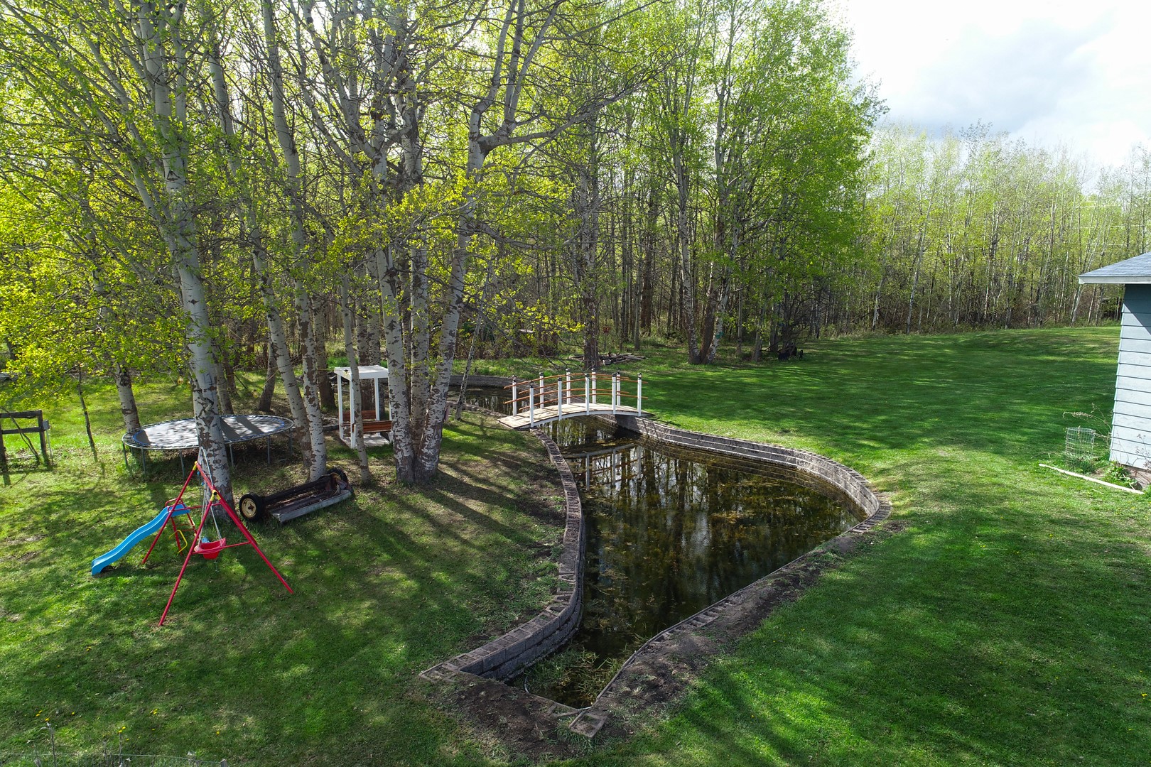 1258 Two Mile Drive Property Photo 3