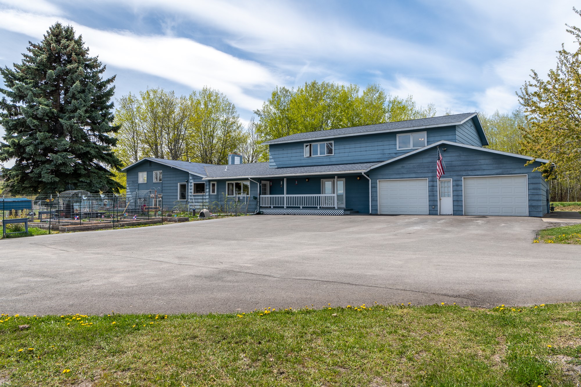 1258 Two Mile Drive Property Photo 7
