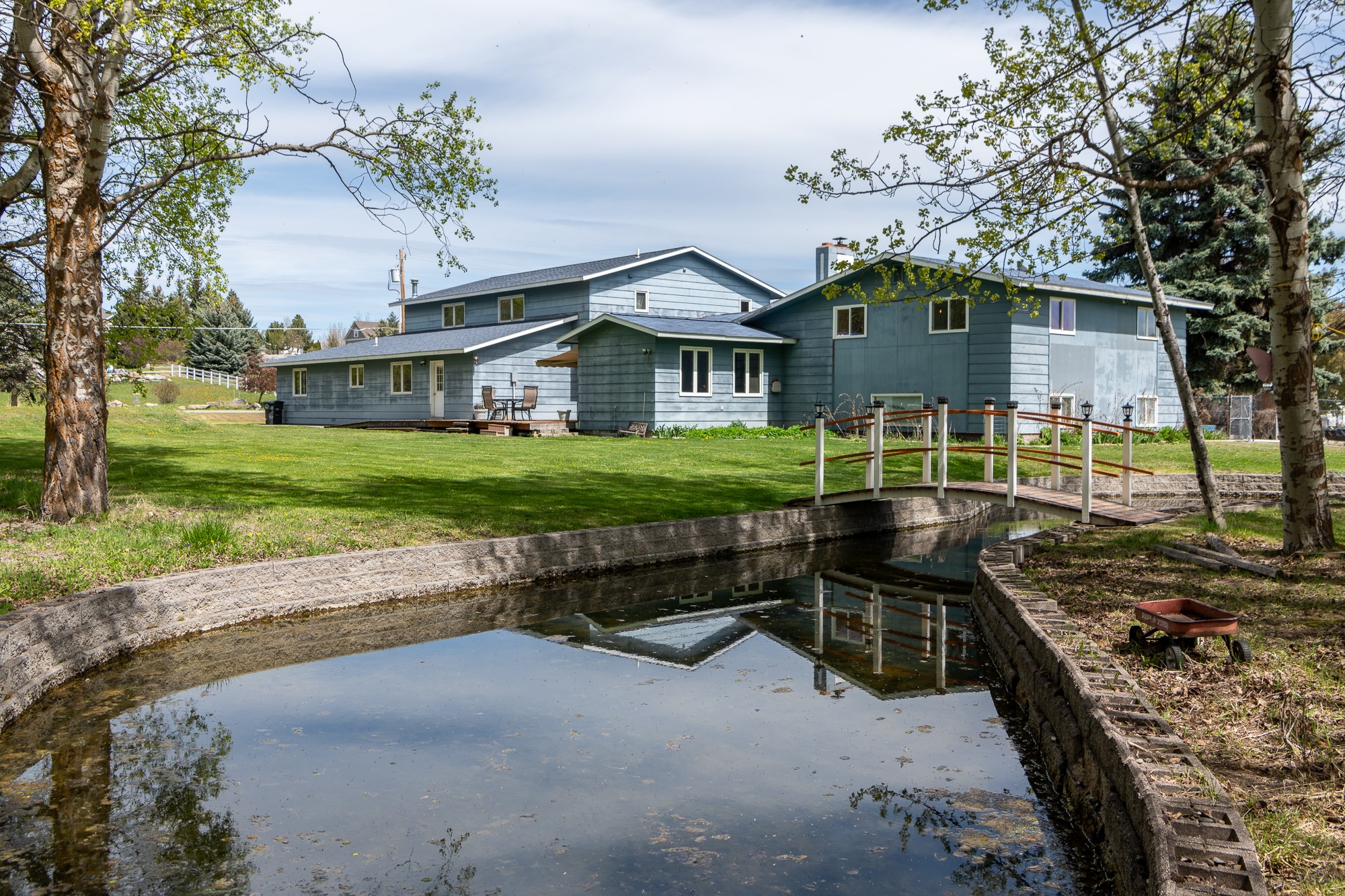 1258 Two Mile Drive Property Photo 9