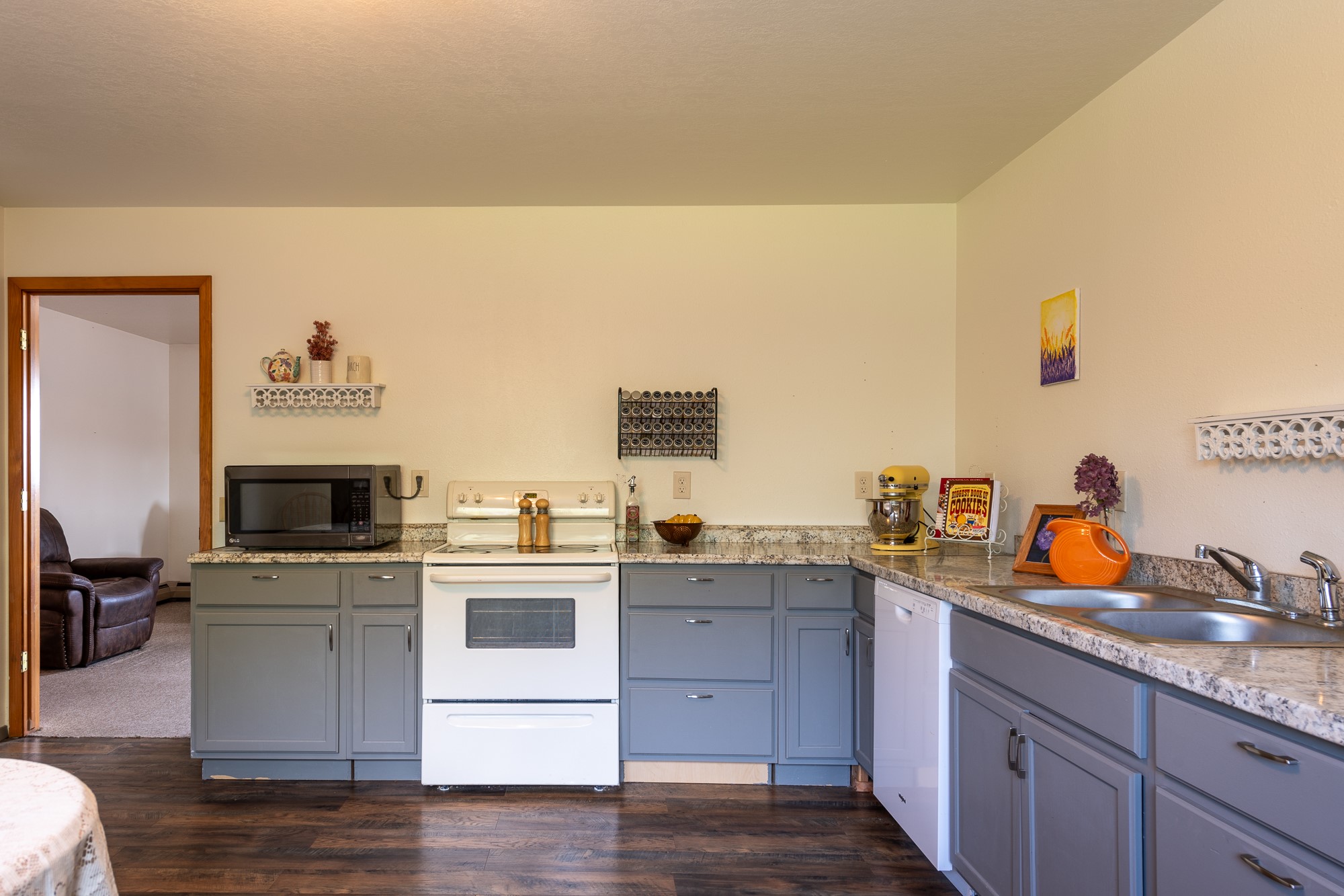 1258 Two Mile Drive Property Photo 44