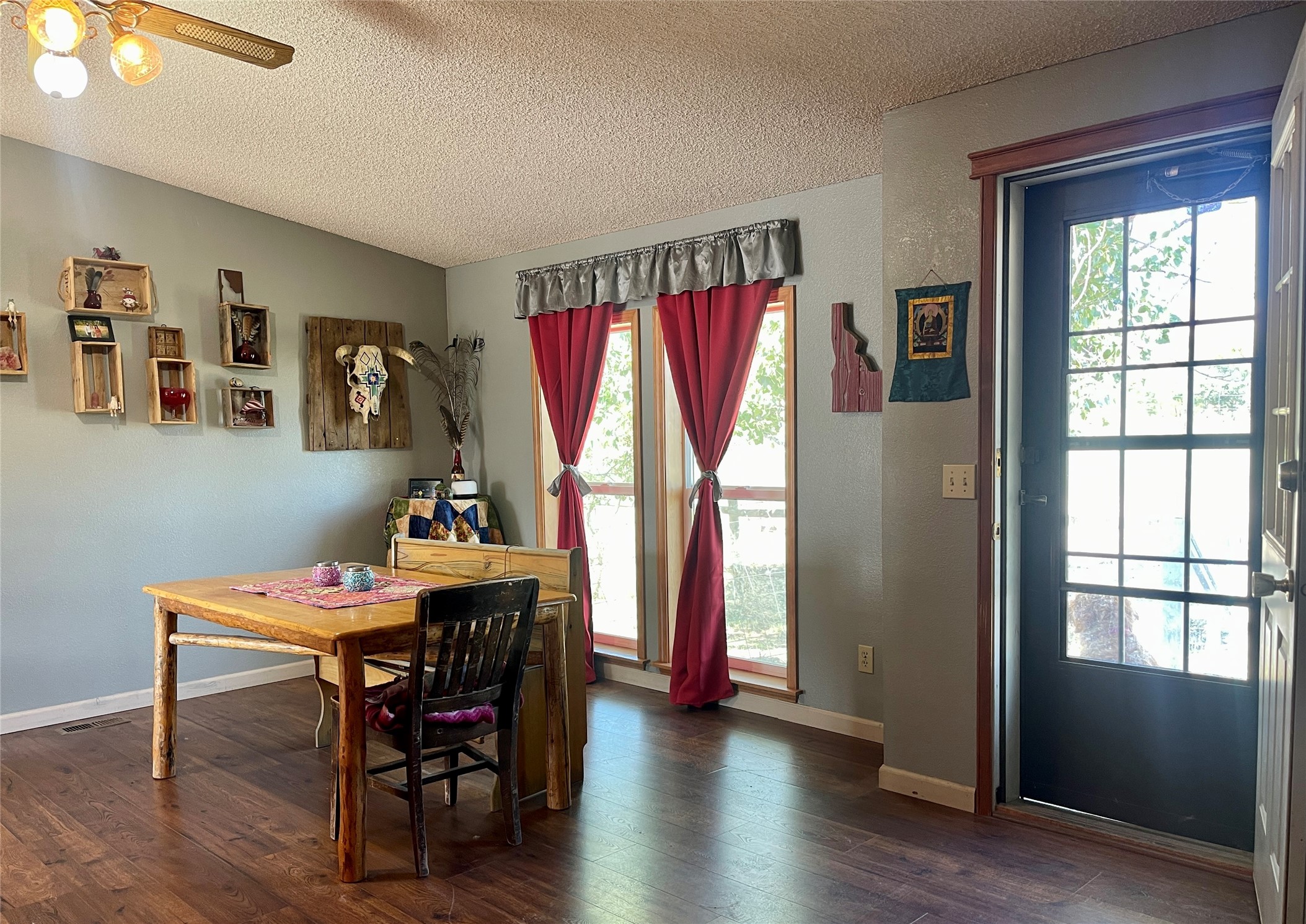 125 Hot Springs Road Property Photo 21