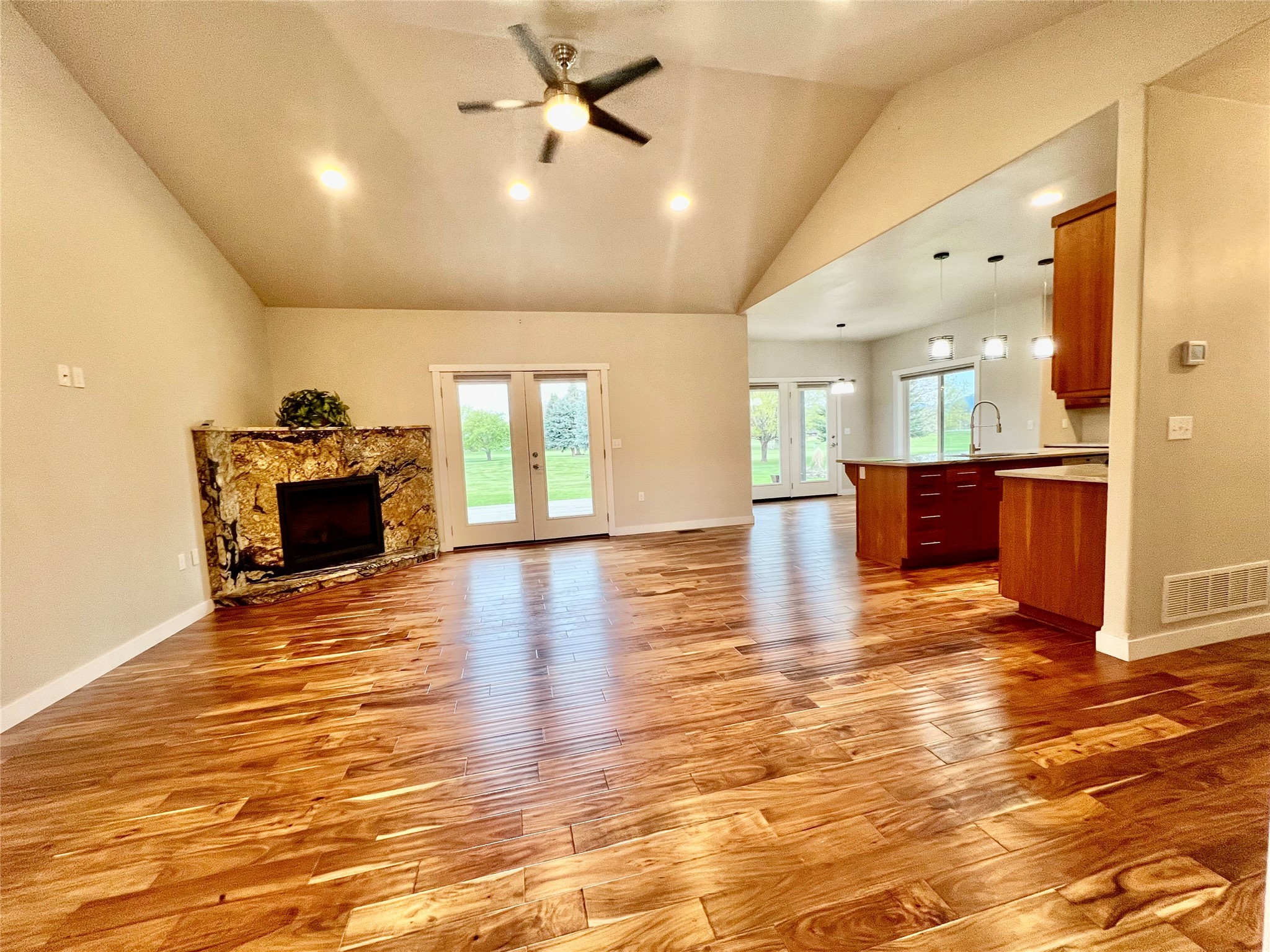 95 Eagle Drive Property Photo 5
