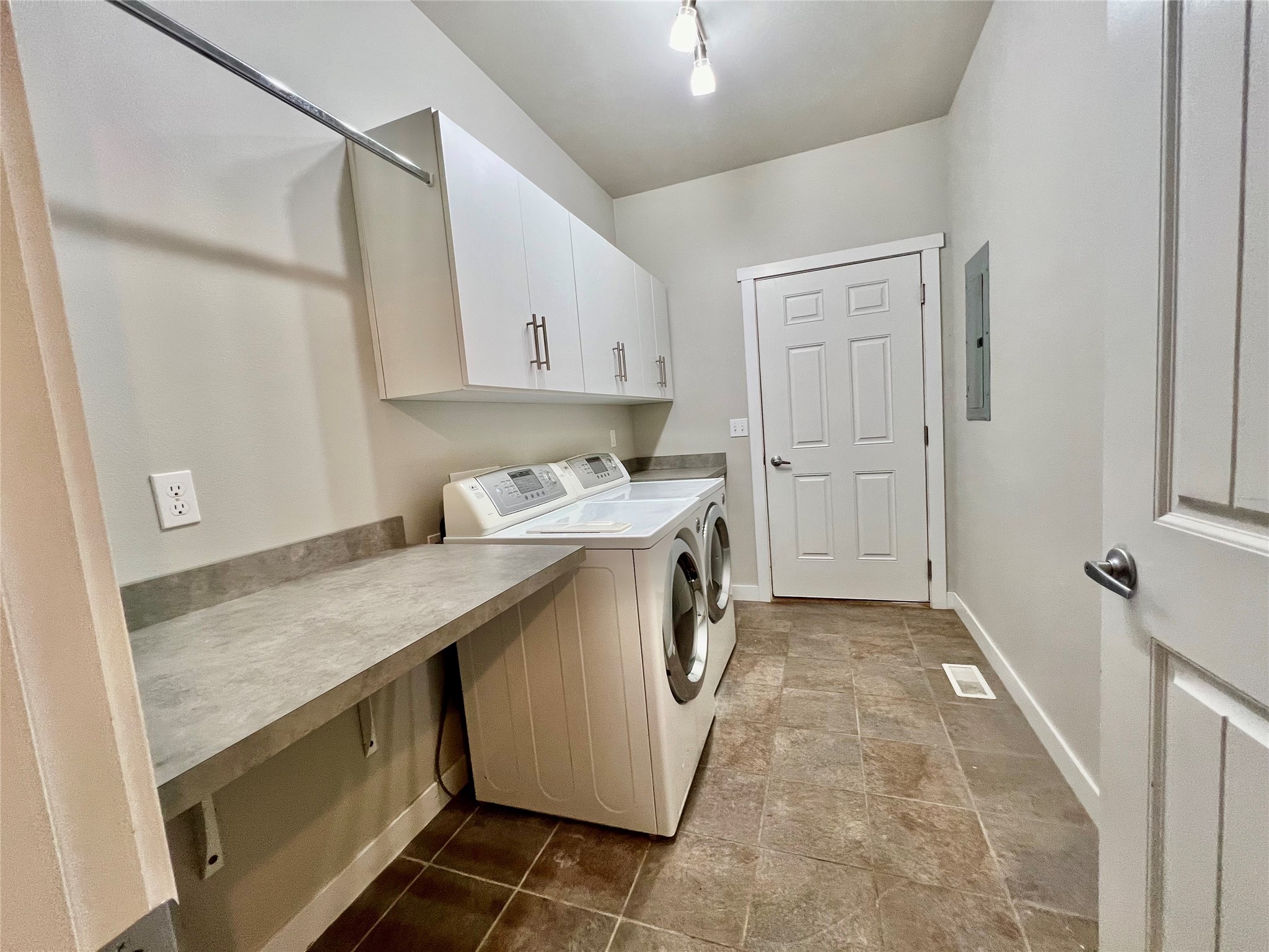 95 Eagle Drive Property Photo 18