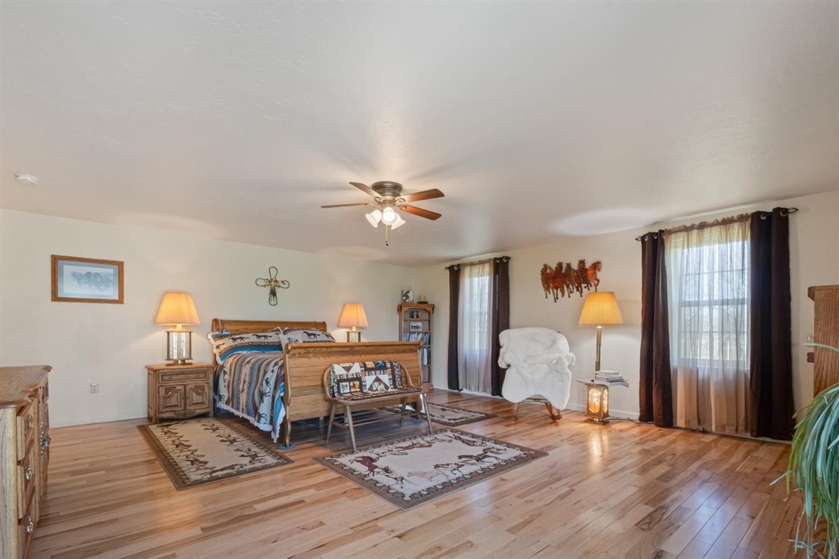 4023 Floweree Drive Property Photo 8