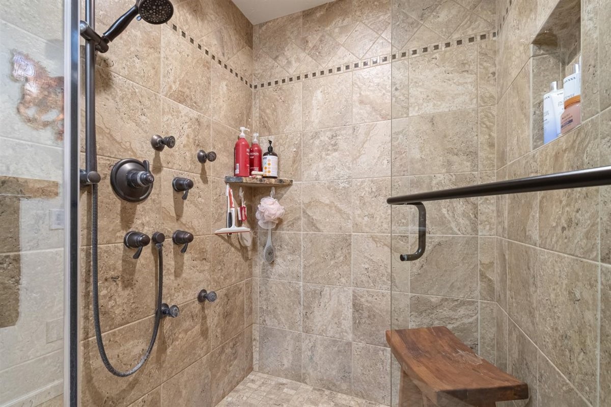 4023 Floweree Drive Property Photo 28